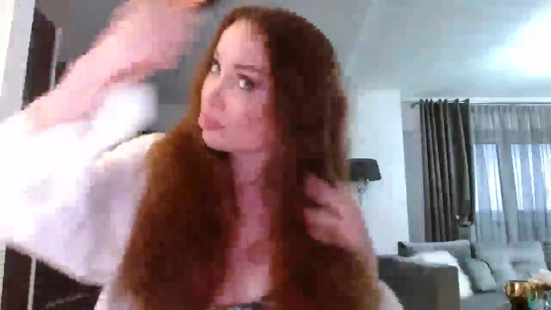 Gallery image thumbnail from Anayys's myfreecams stream on, 05/15/2024, 03:15 image 17 of 20