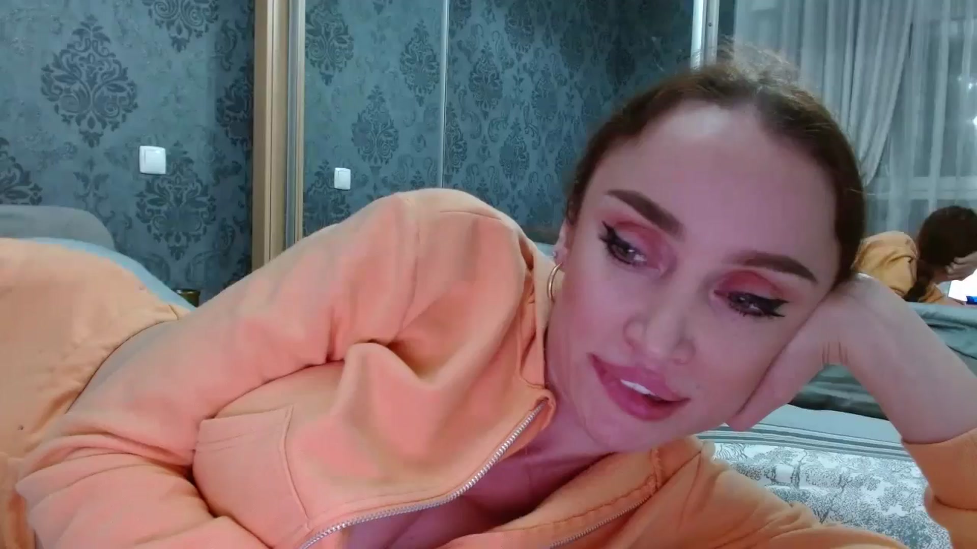 Gallery image thumbnail from Anayys's myfreecams stream on, 05/24/2024, 23:58 image 7 of 20