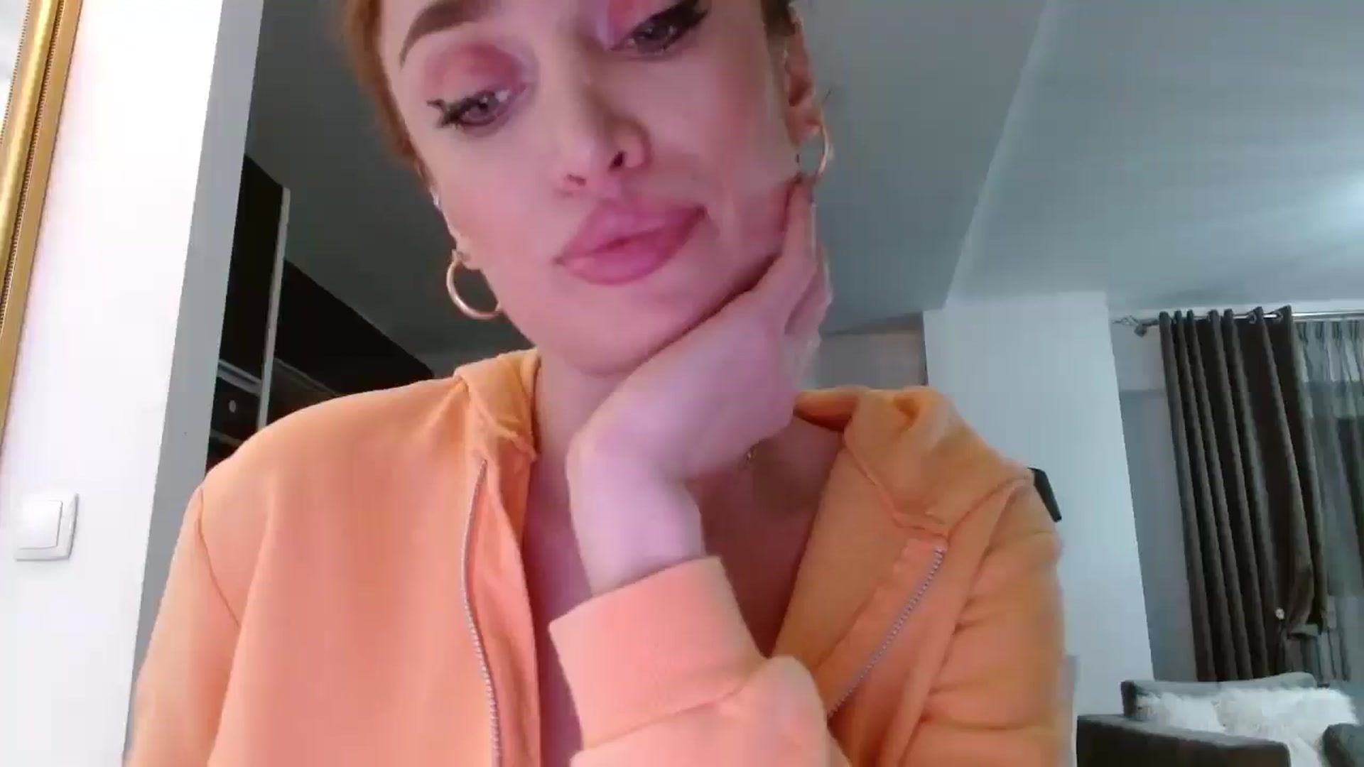 Gallery image thumbnail from Anayys's myfreecams stream on, 05/24/2024, 23:58 image 1 of 20