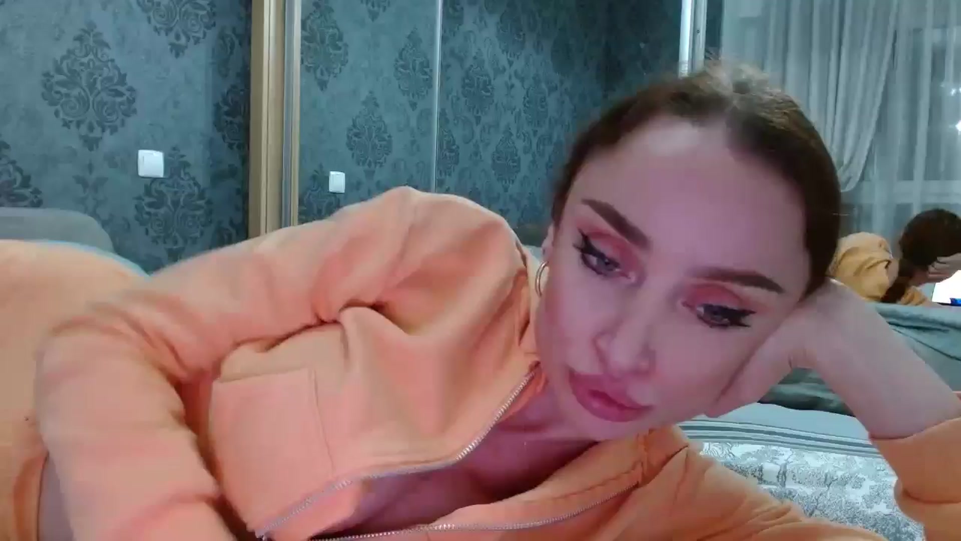 Gallery image thumbnail from Anayys's myfreecams stream on, 05/24/2024, 23:58 image 6 of 20