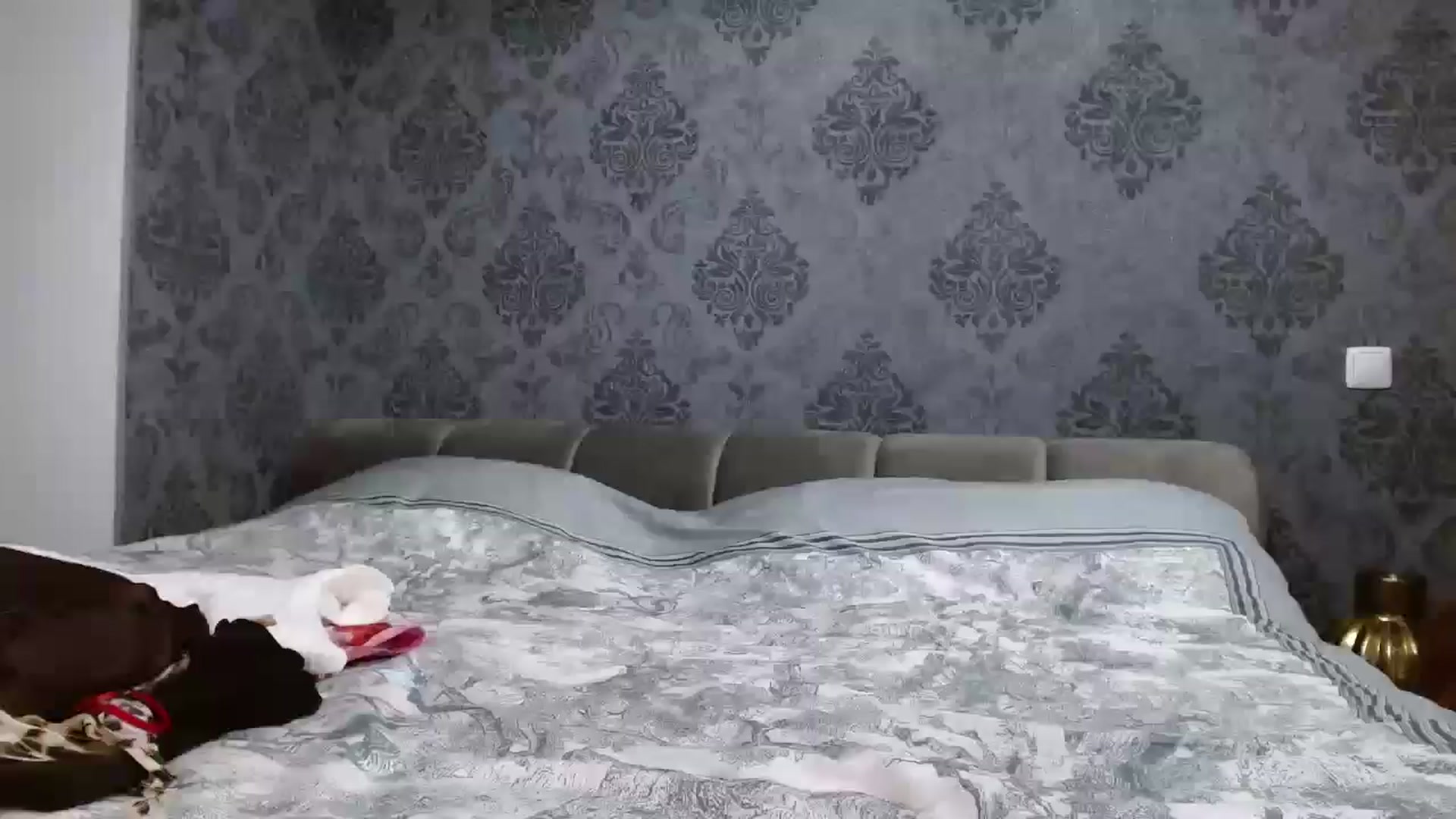 Gallery image thumbnail from Anayys's myfreecams stream on, 06/07/2024, 24:50 image 3 of 20