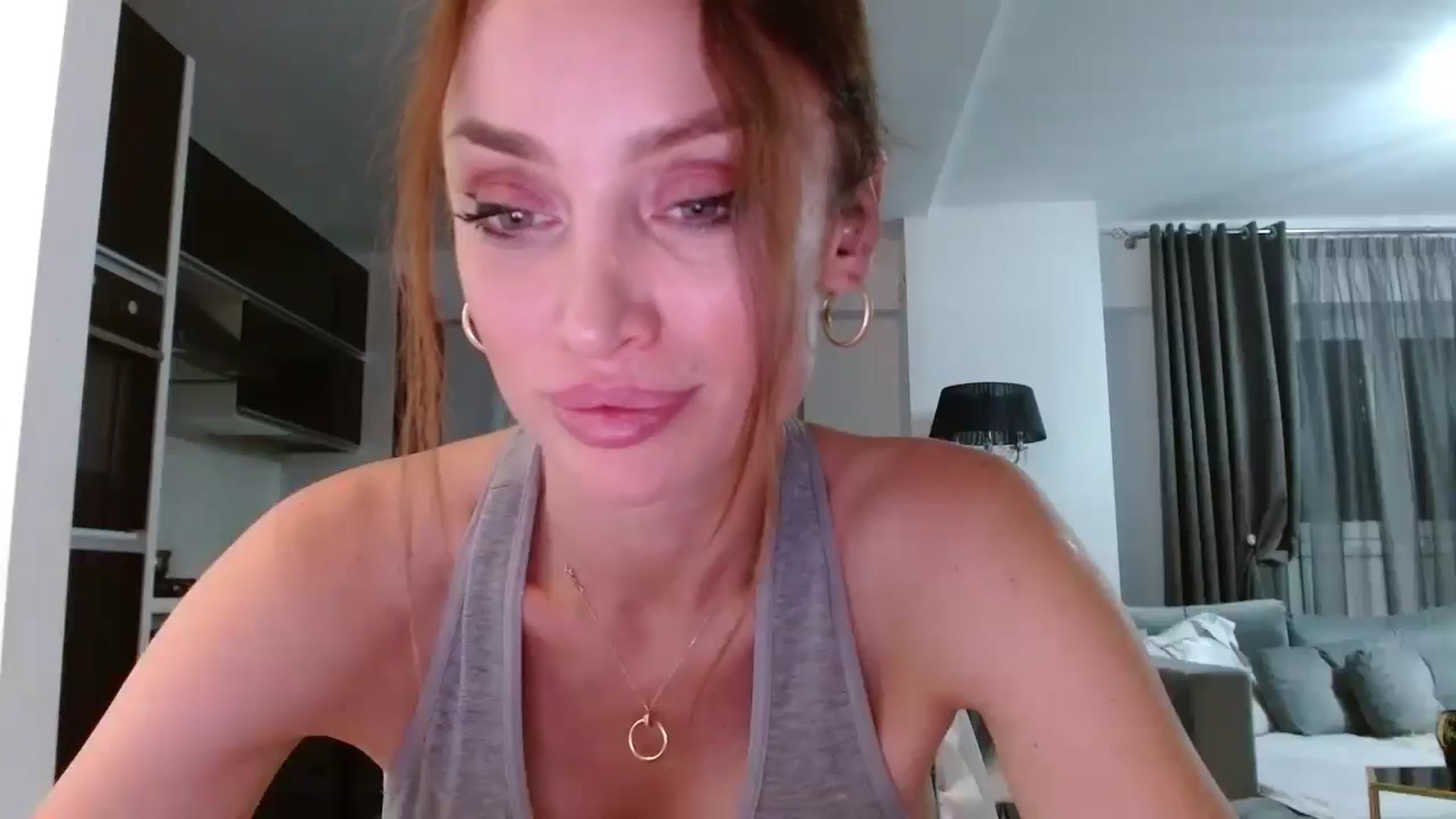 Gallery image thumbnail from Anayys's myfreecams stream on, 06/10/2024, 22:20 image 1 of 20