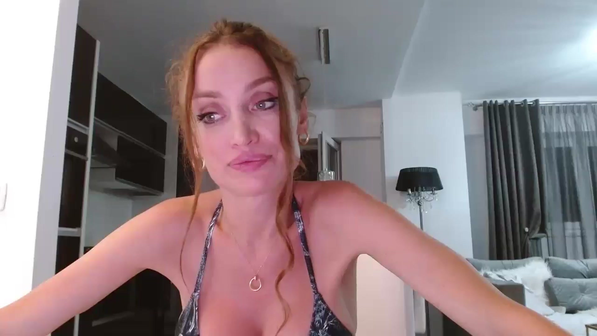 Gallery image thumbnail from Anayys's myfreecams stream on, 07/02/2024, 21:46 image 5 of 20