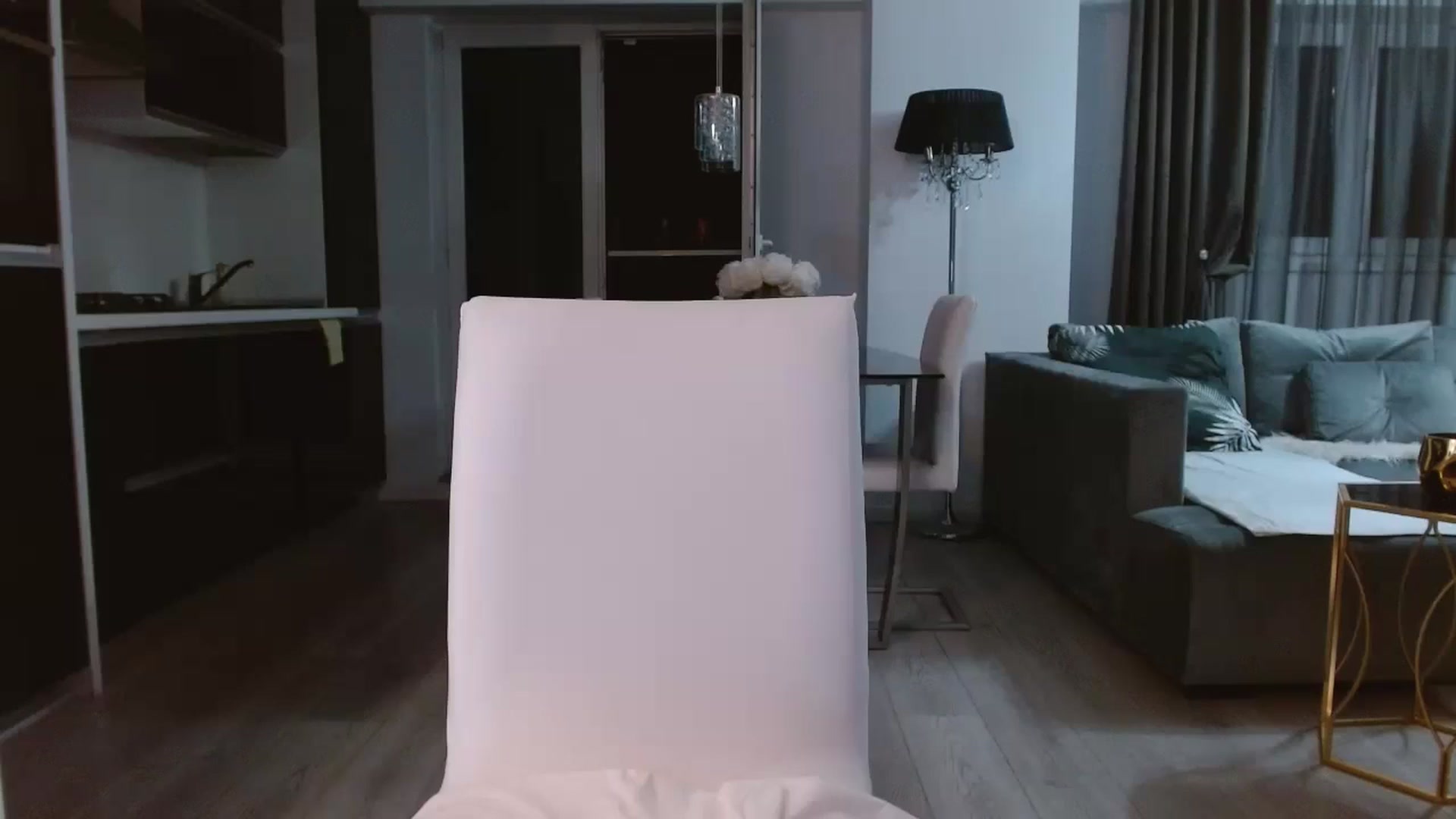 Gallery image thumbnail from Anayys's myfreecams stream on, 07/10/2024, 24:04 image 3 of 20