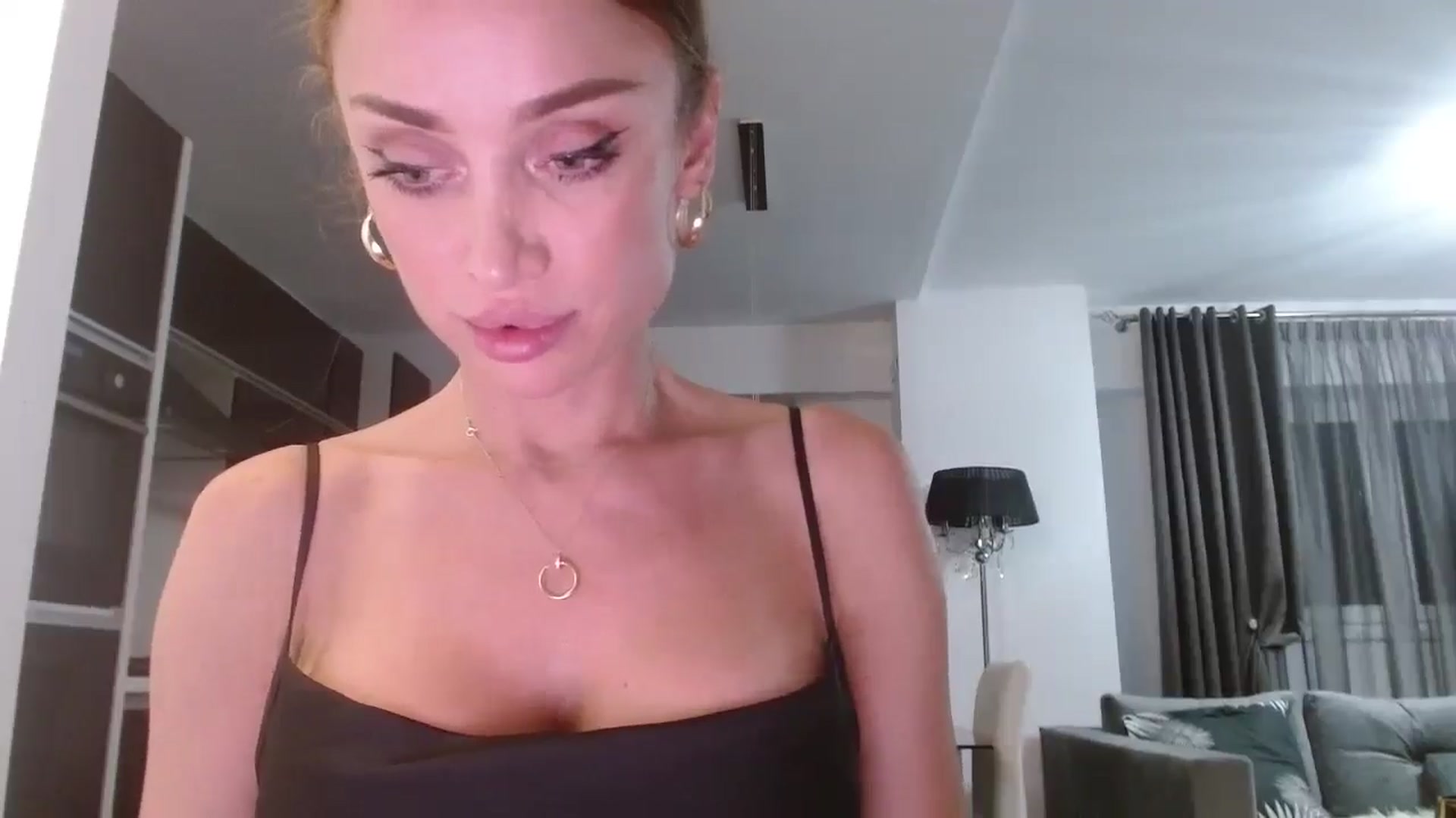 Gallery image thumbnail from Anayys's myfreecams stream on, 07/19/2024, 22:58 image 20 of 20
