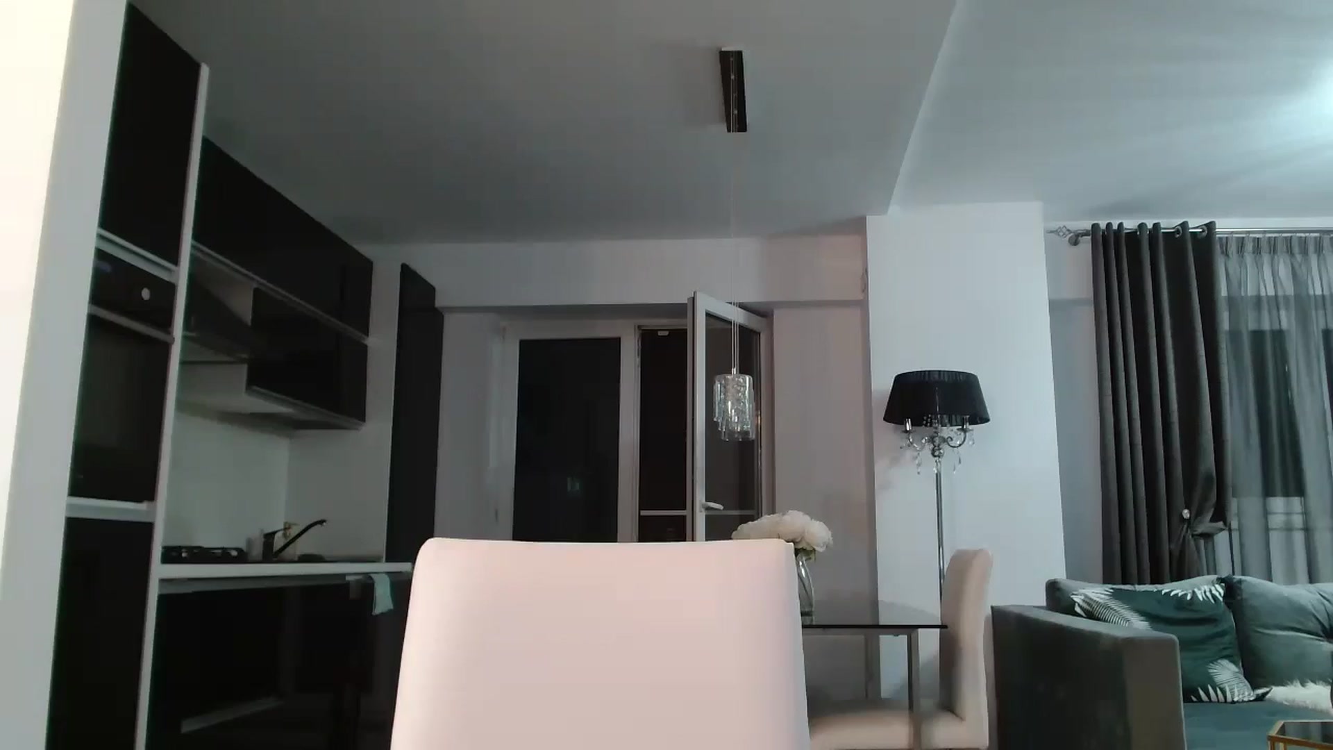 Gallery image thumbnail from Anayys's myfreecams stream on, 07/27/2024, 21:17 image 13 of 20