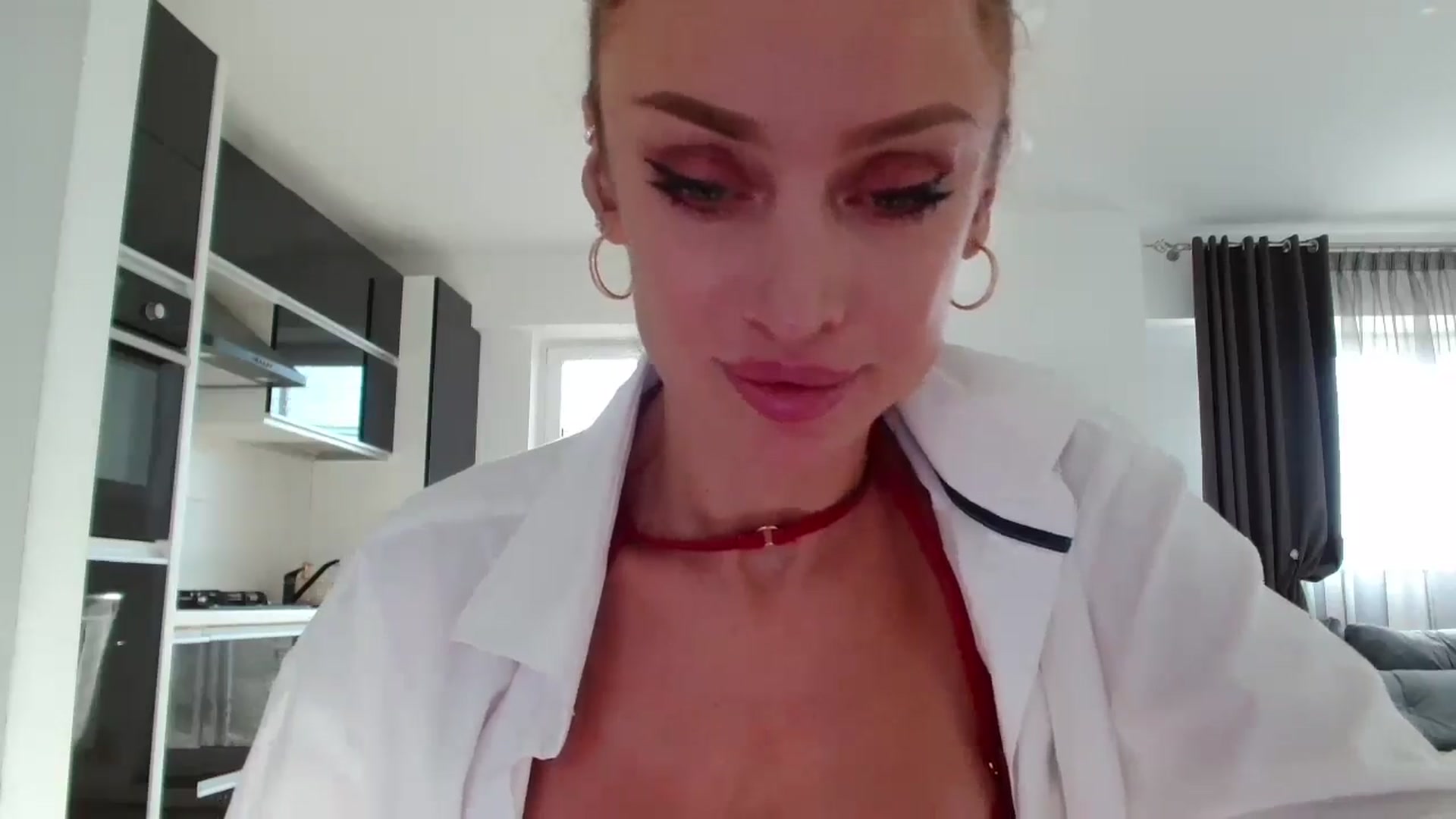 Gallery image thumbnail from Anayys's myfreecams stream on, 07/30/2024, 16:02 image 7 of 20