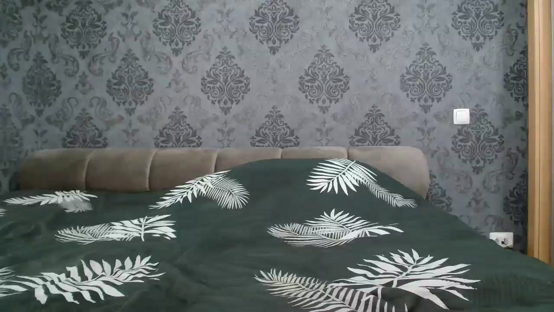 Gallery image thumbnail from Anayys's myfreecams stream on, 08/04/2024, 12:03 image 20 of 20