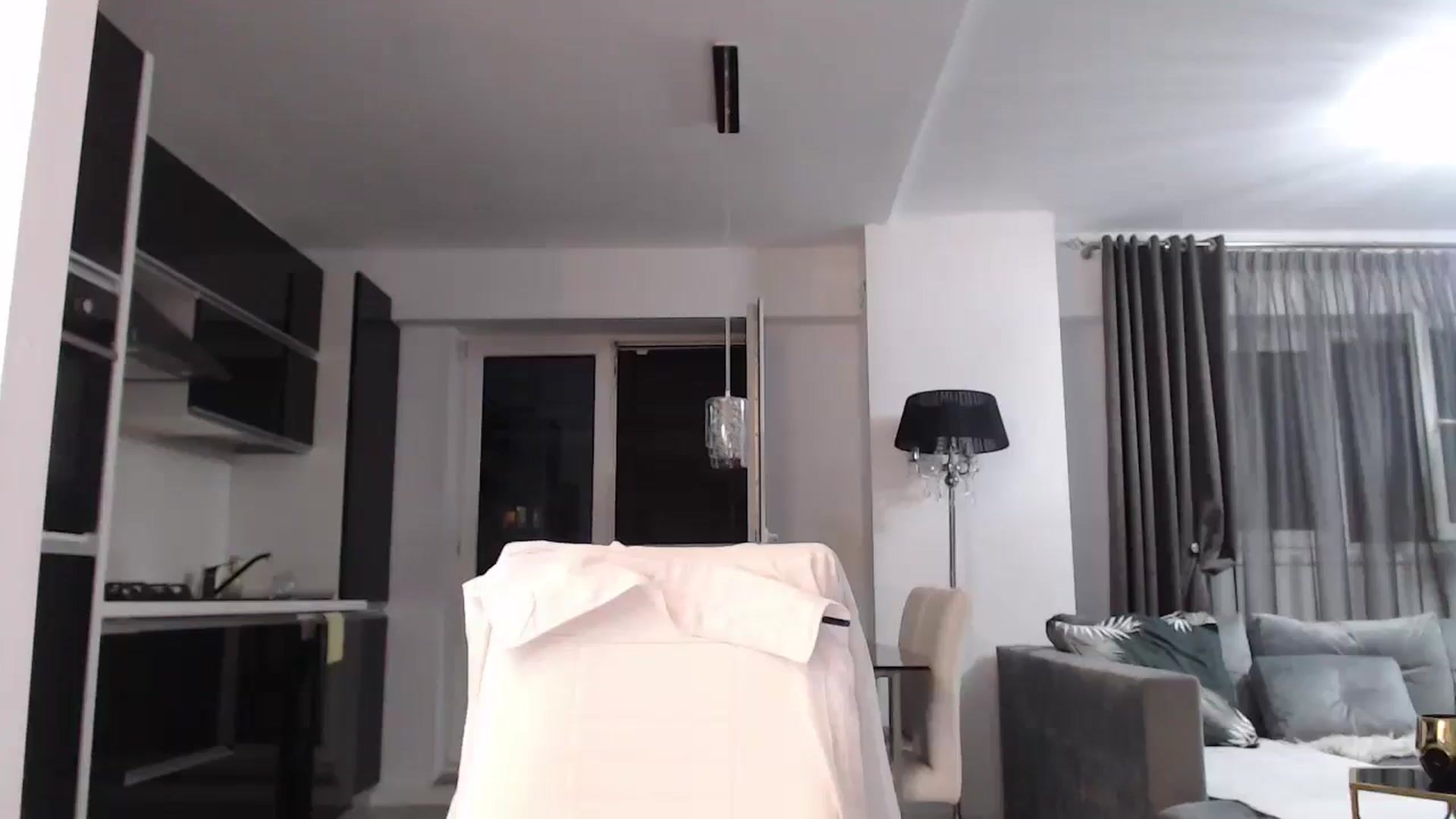 Gallery image thumbnail from Anayys's myfreecams stream on, 08/06/2024, 19:00 image 1 of 20