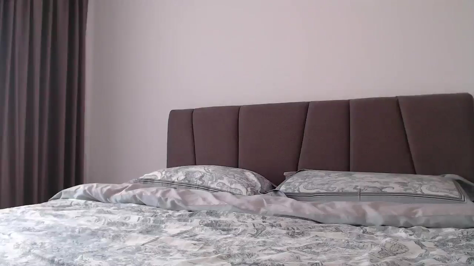 Gallery image thumbnail from Anayys's myfreecams stream on, 08/13/2024, 16:05 image 19 of 20