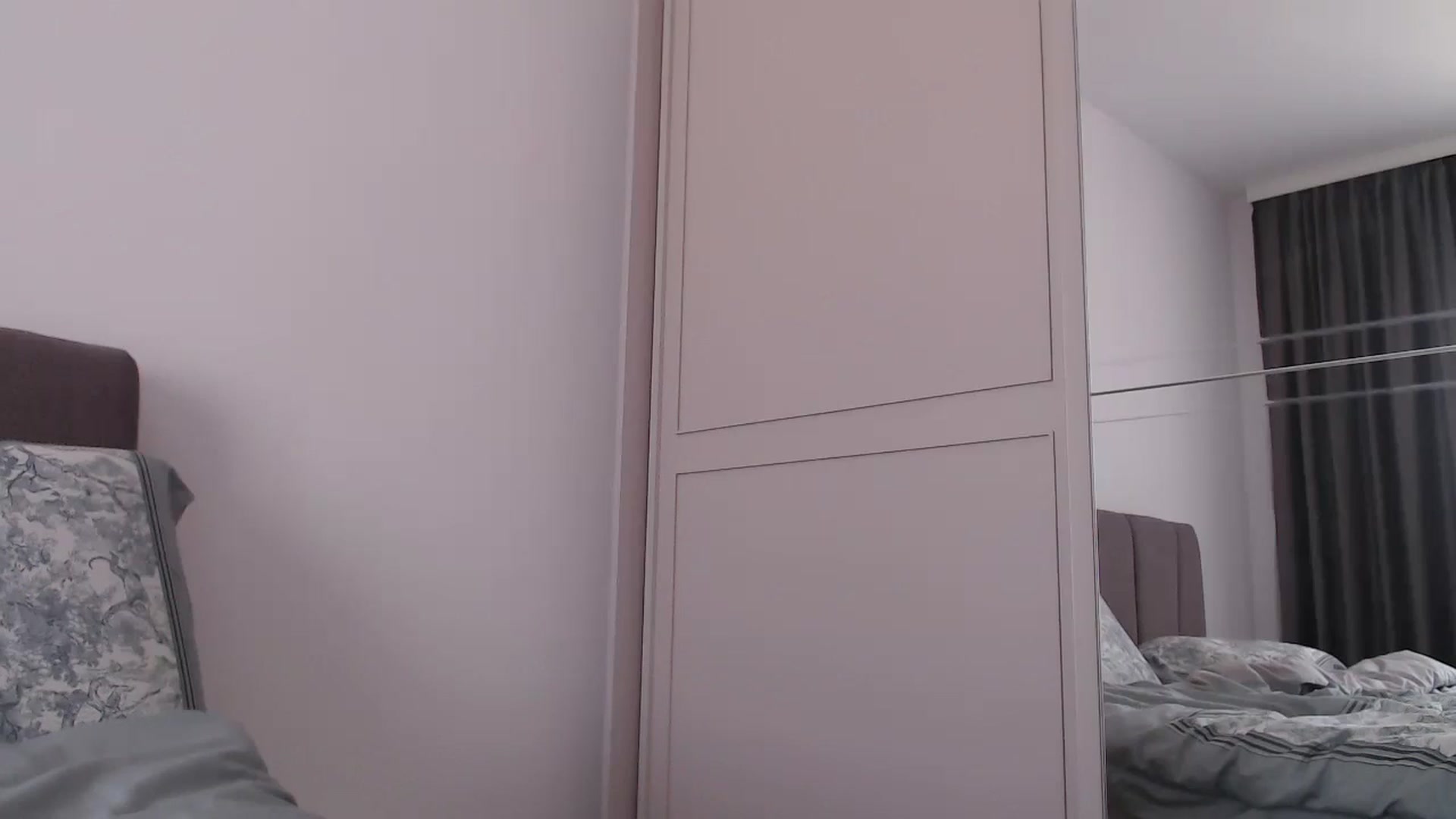 Gallery image thumbnail from Anayys's myfreecams stream on, 08/14/2024, 11:42 image 3 of 20