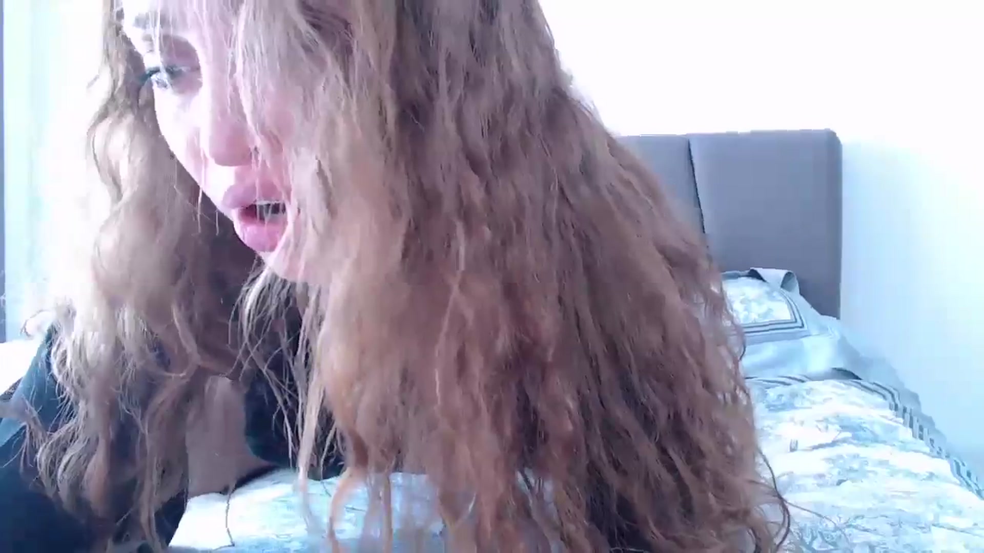 Gallery image thumbnail from Anayys's myfreecams stream on, 08/22/2024, 10:28 image 17 of 20