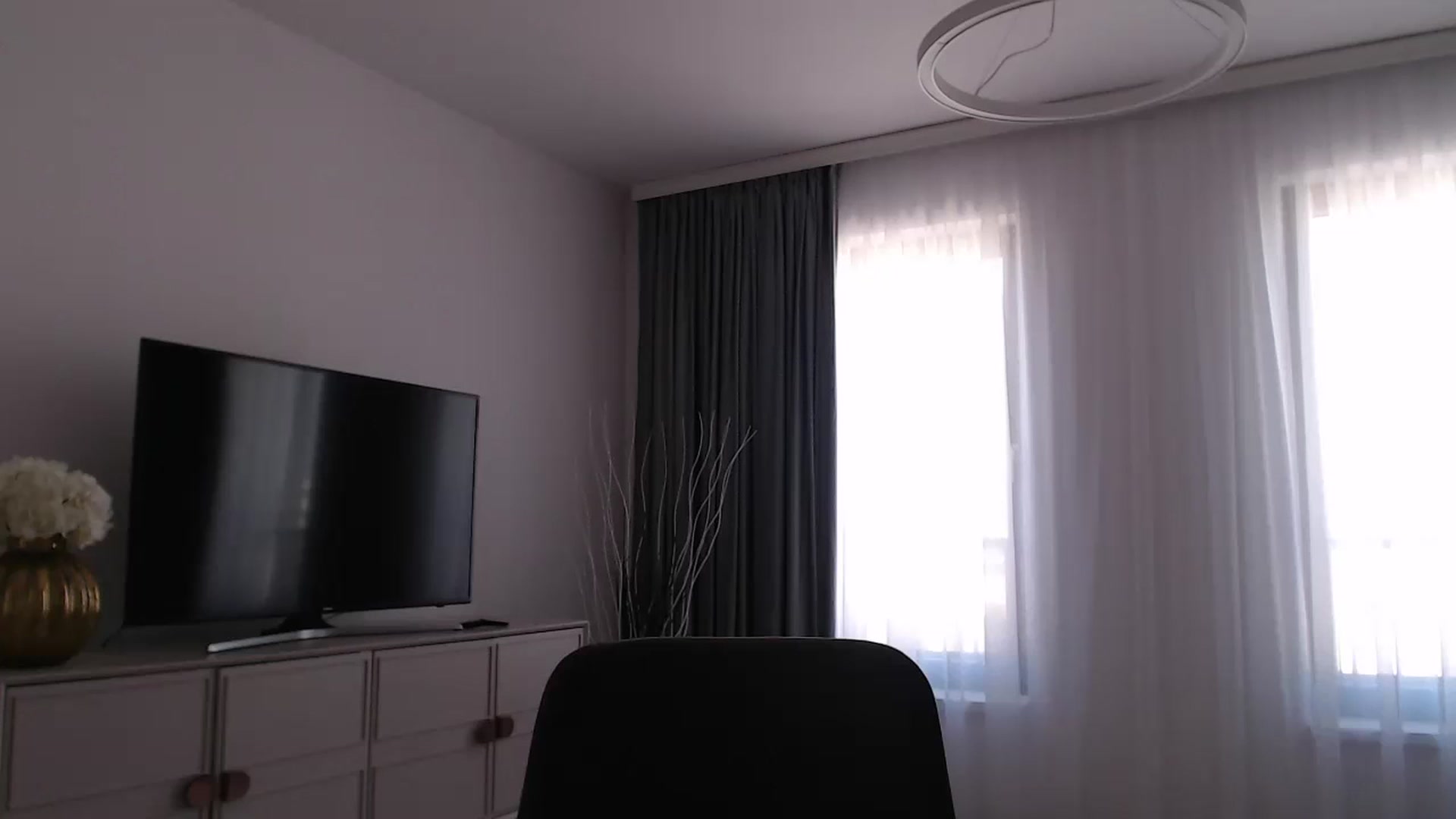 Gallery image thumbnail from Anayys's myfreecams stream on, 08/23/2024, 12:52 image 18 of 20