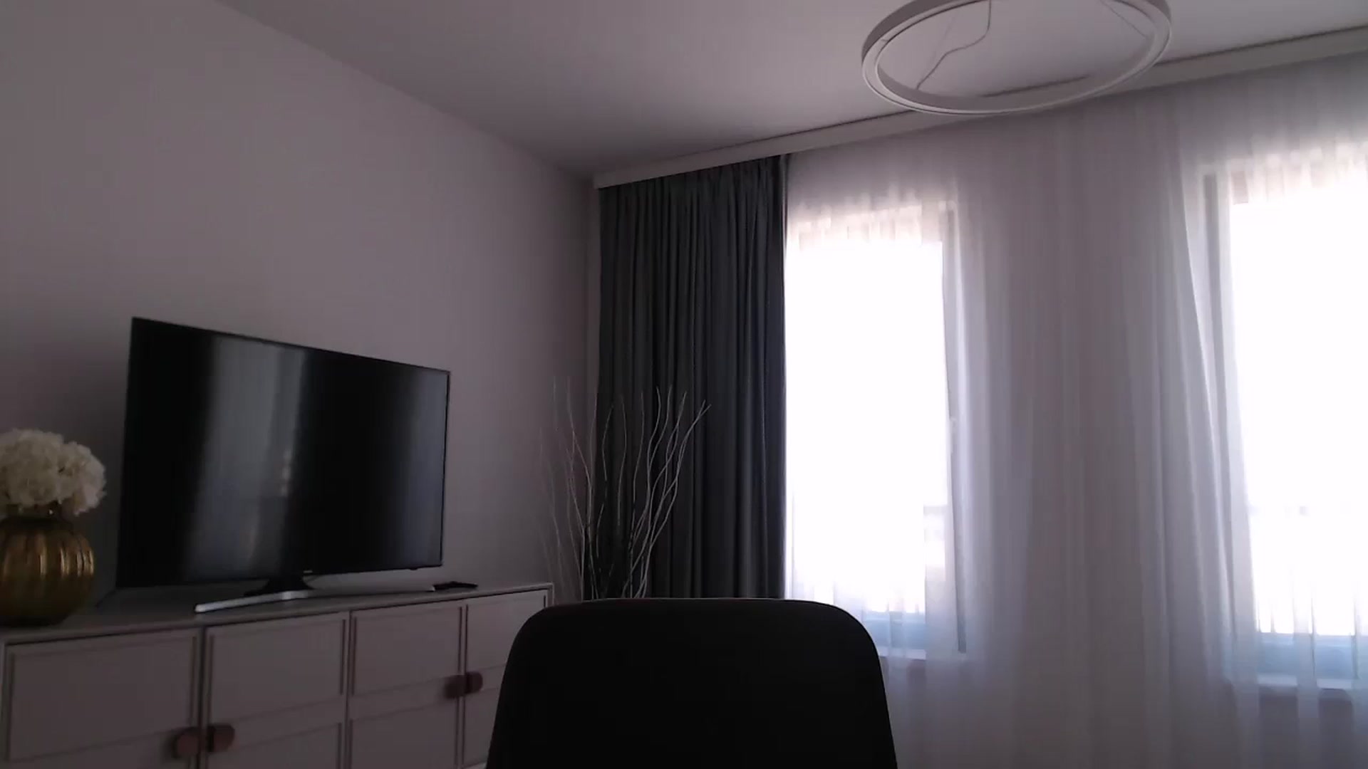 Gallery image thumbnail from Anayys's myfreecams stream on, 08/23/2024, 12:52 image 19 of 20