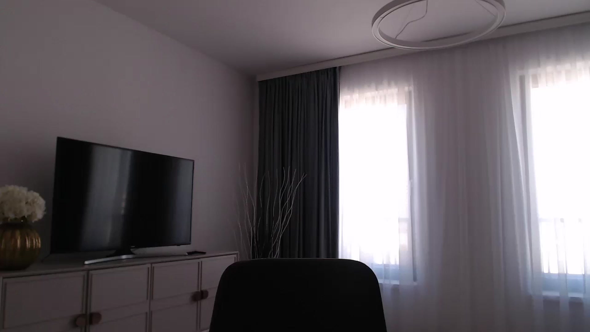Gallery image thumbnail from Anayys's myfreecams stream on, 08/23/2024, 12:52 image 12 of 20