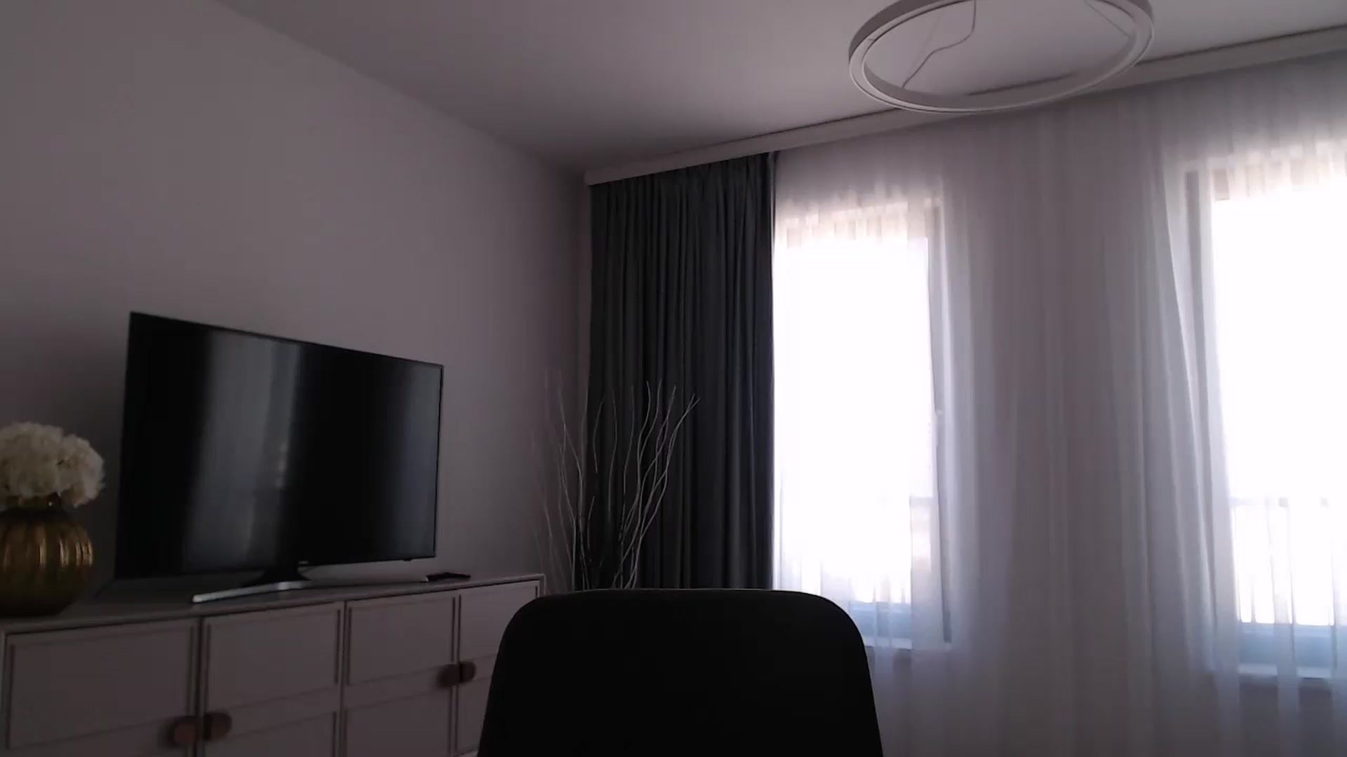 Gallery image thumbnail from Anayys's myfreecams stream on, 08/23/2024, 12:52 image 15 of 20