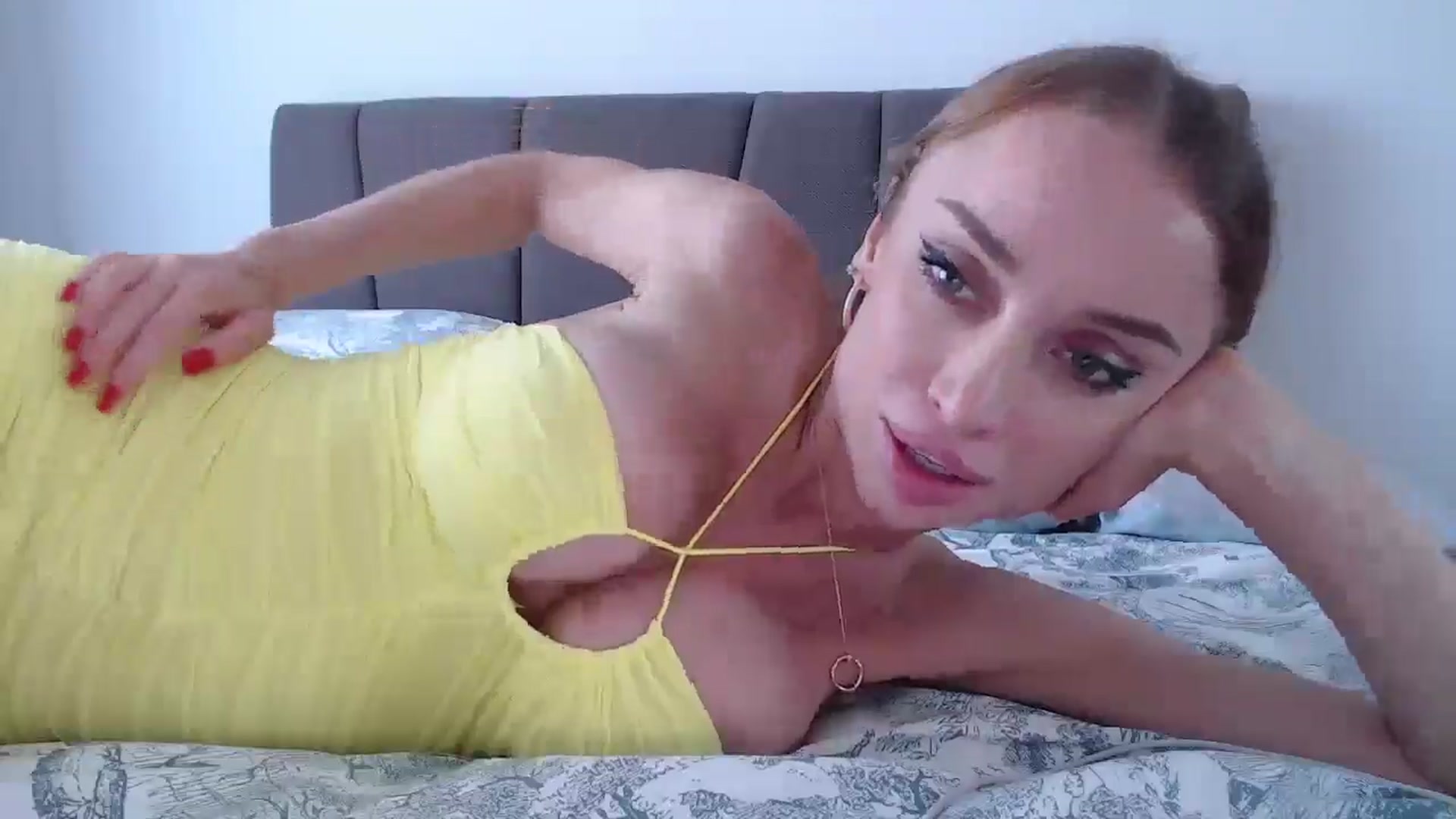 Gallery image thumbnail from Anayys's myfreecams stream on, 08/24/2024, 16:03 image 9 of 20