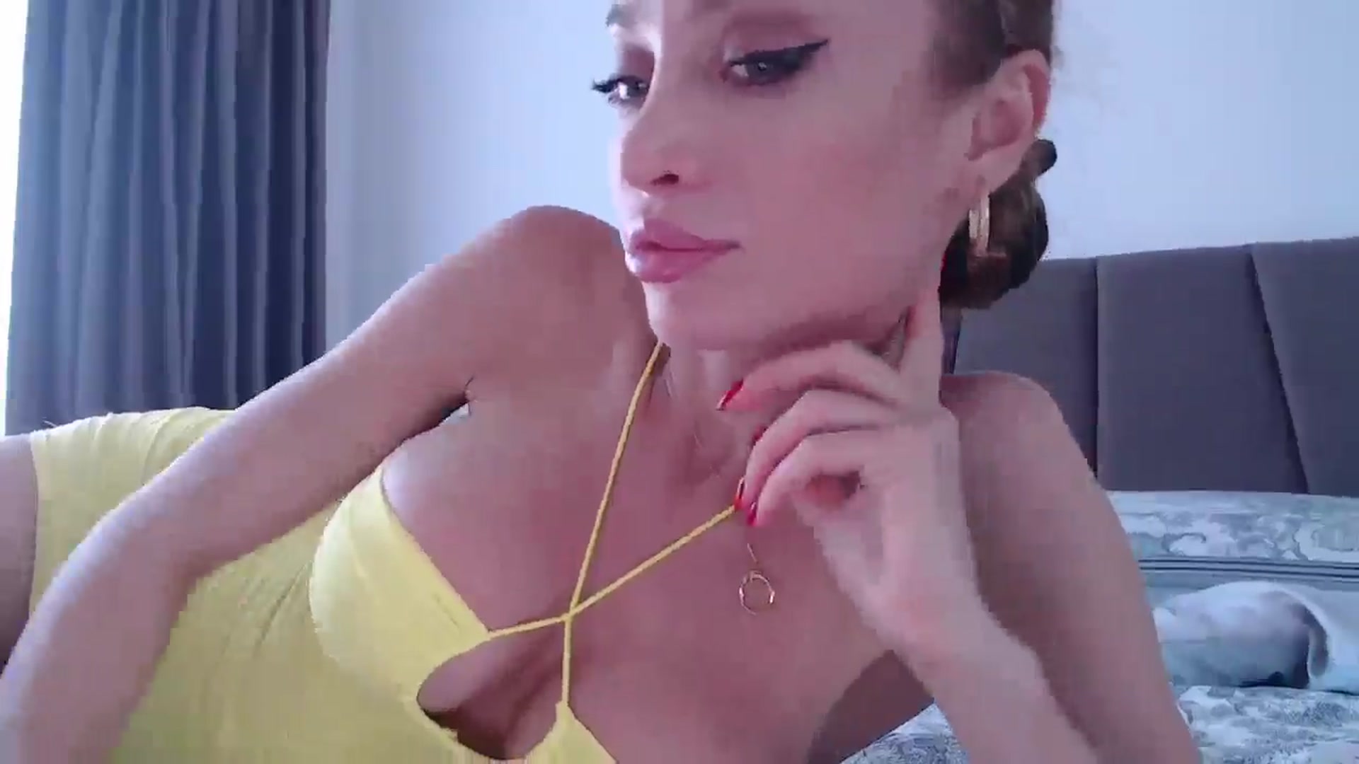 Gallery image thumbnail from Anayys's myfreecams stream on, 08/24/2024, 16:03 image 20 of 20