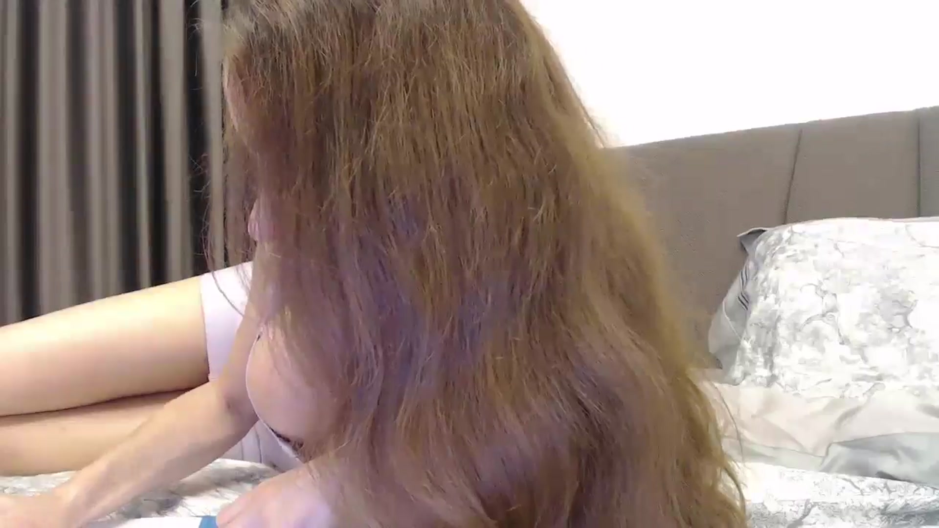 Gallery image thumbnail from Anayys's myfreecams stream on, 08/26/2024, 24:03 image 4 of 20