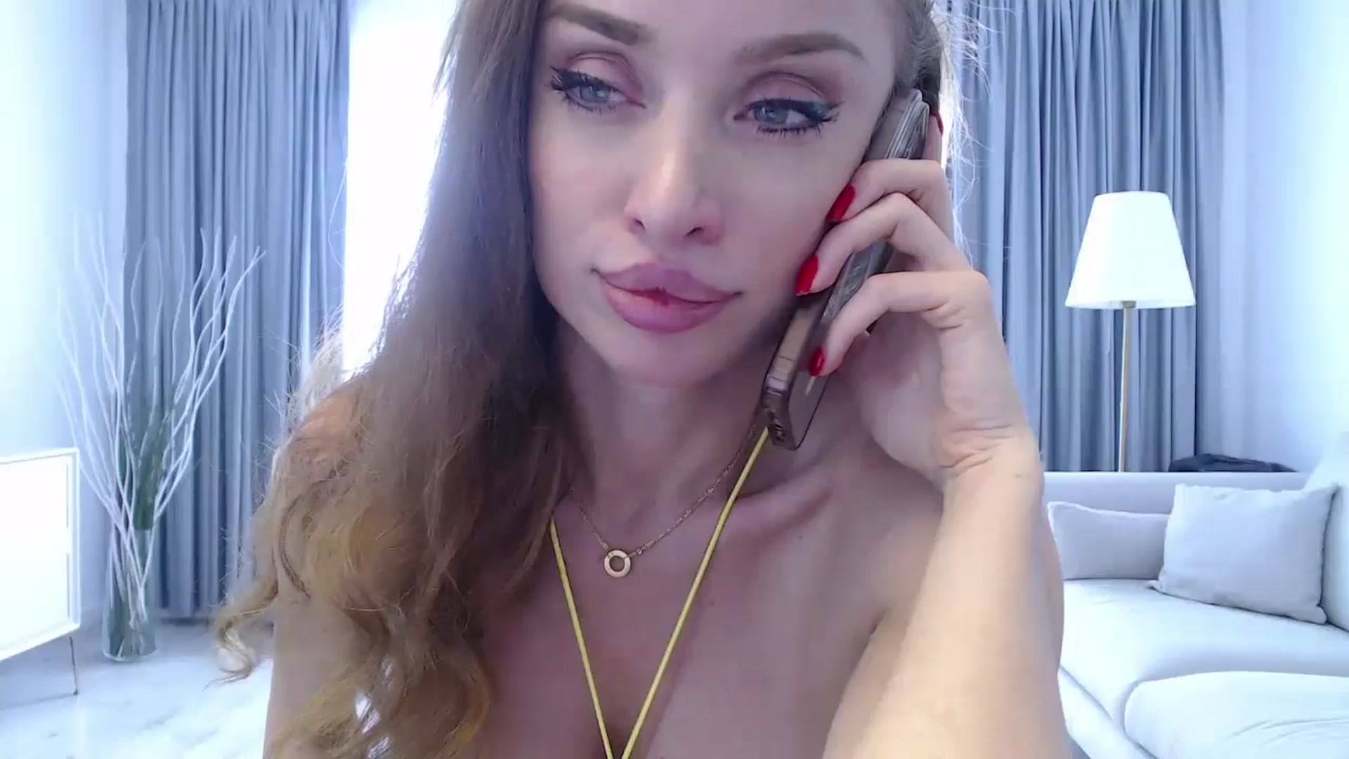 Gallery image thumbnail from Anayys's myfreecams stream on, 08/29/2024, 06:50 image 4 of 20
