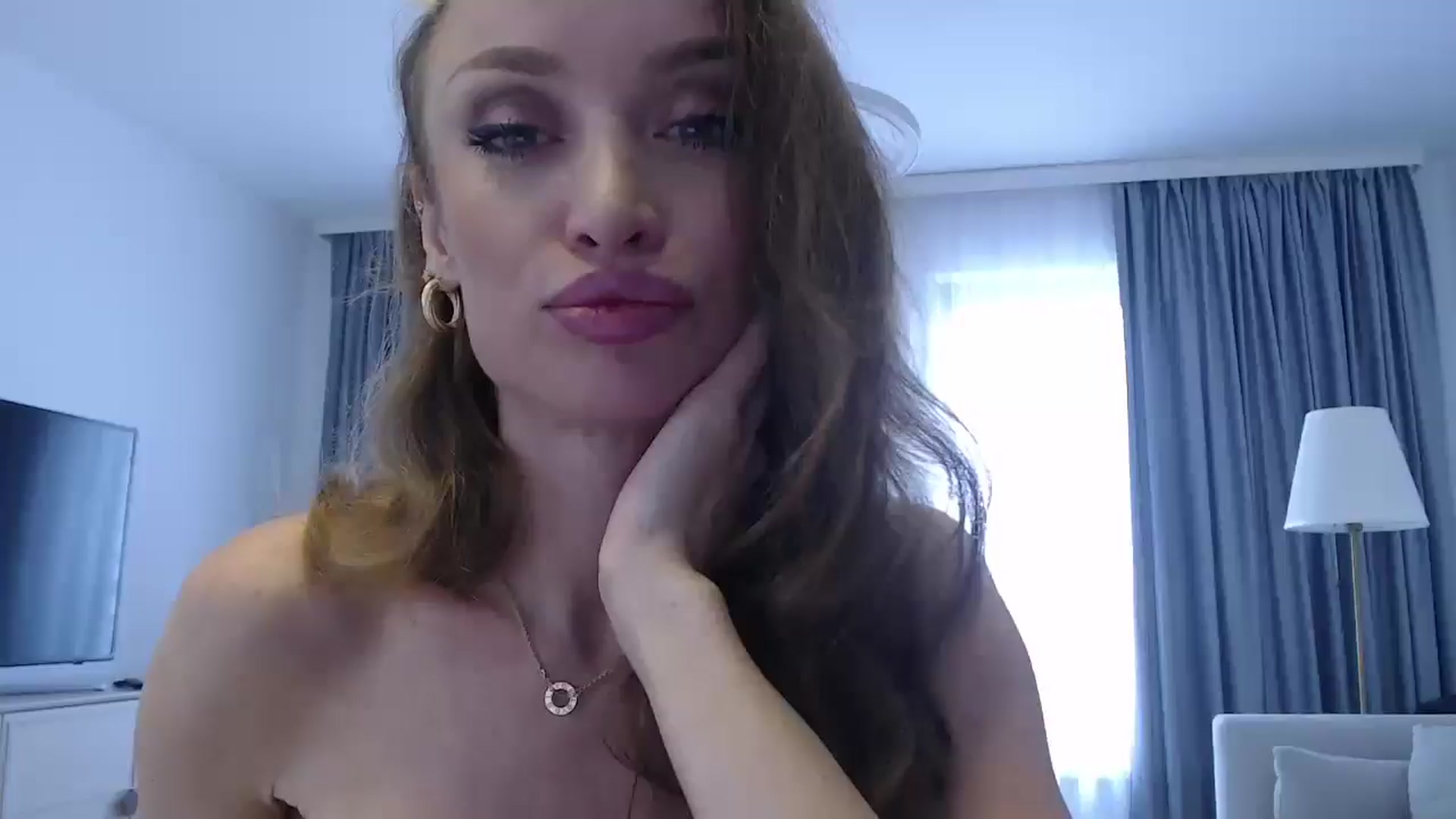 Gallery image thumbnail from Anayys's myfreecams stream on, 08/31/2024, 12:00 image 1 of 20
