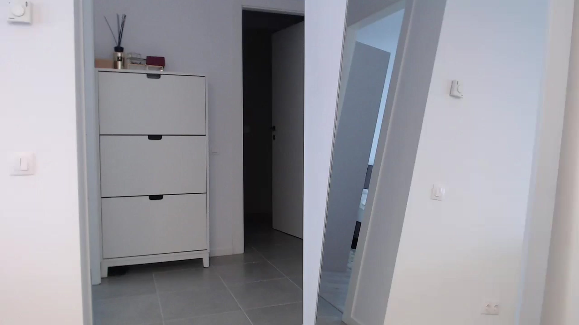 Gallery image thumbnail from Anayys's myfreecams stream on, 08/31/2024, 12:50 image 1 of 20