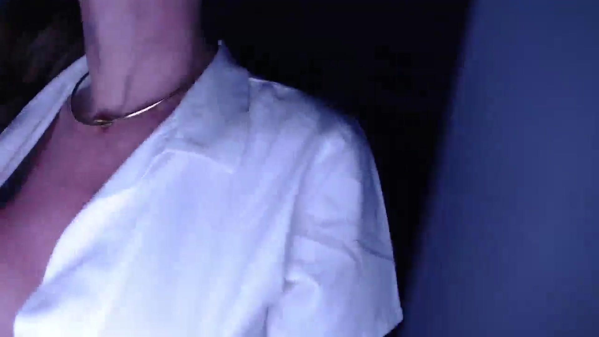 Gallery image thumbnail from Anayys's myfreecams stream on, 09/02/2024, 17:39 image 4 of 20