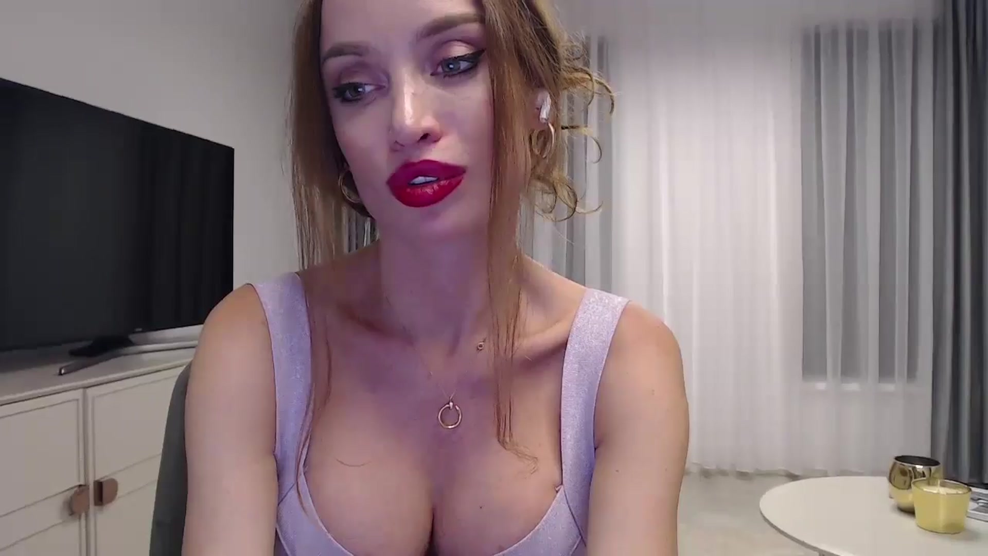 Gallery image thumbnail from Anayys's myfreecams stream on, 09/04/2024, 18:57 image 20 of 20