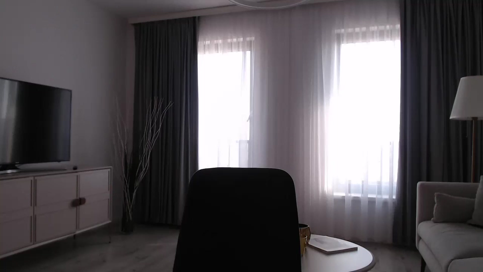 Gallery image thumbnail from Anayys's myfreecams stream on, 09/06/2024, 07:57 image 4 of 20