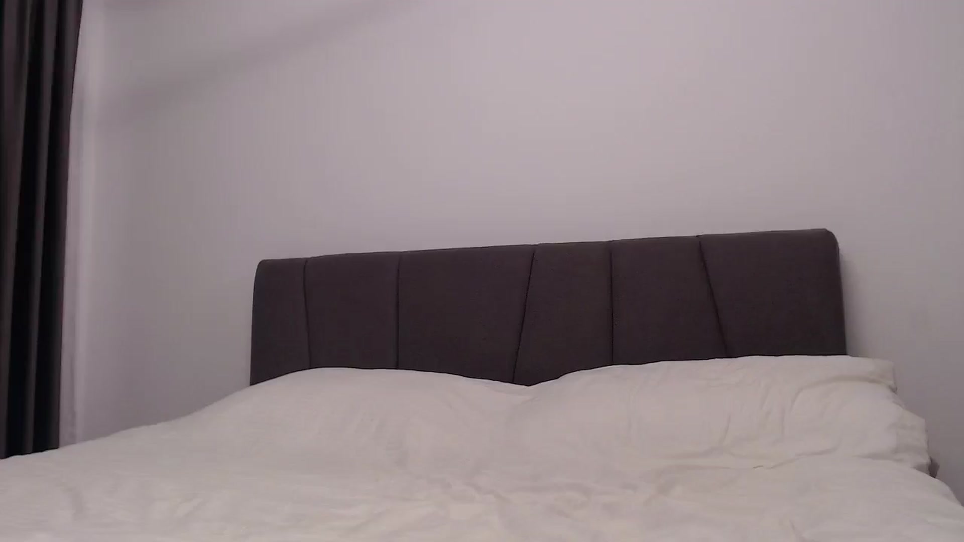 Gallery image thumbnail from Anayys's myfreecams stream on, 09/11/2024, 18:14 image 8 of 20