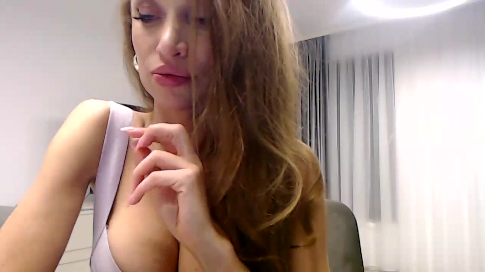 Gallery image thumbnail from Anayys's myfreecams stream on, 09/17/2024, 04:12 image 20 of 20