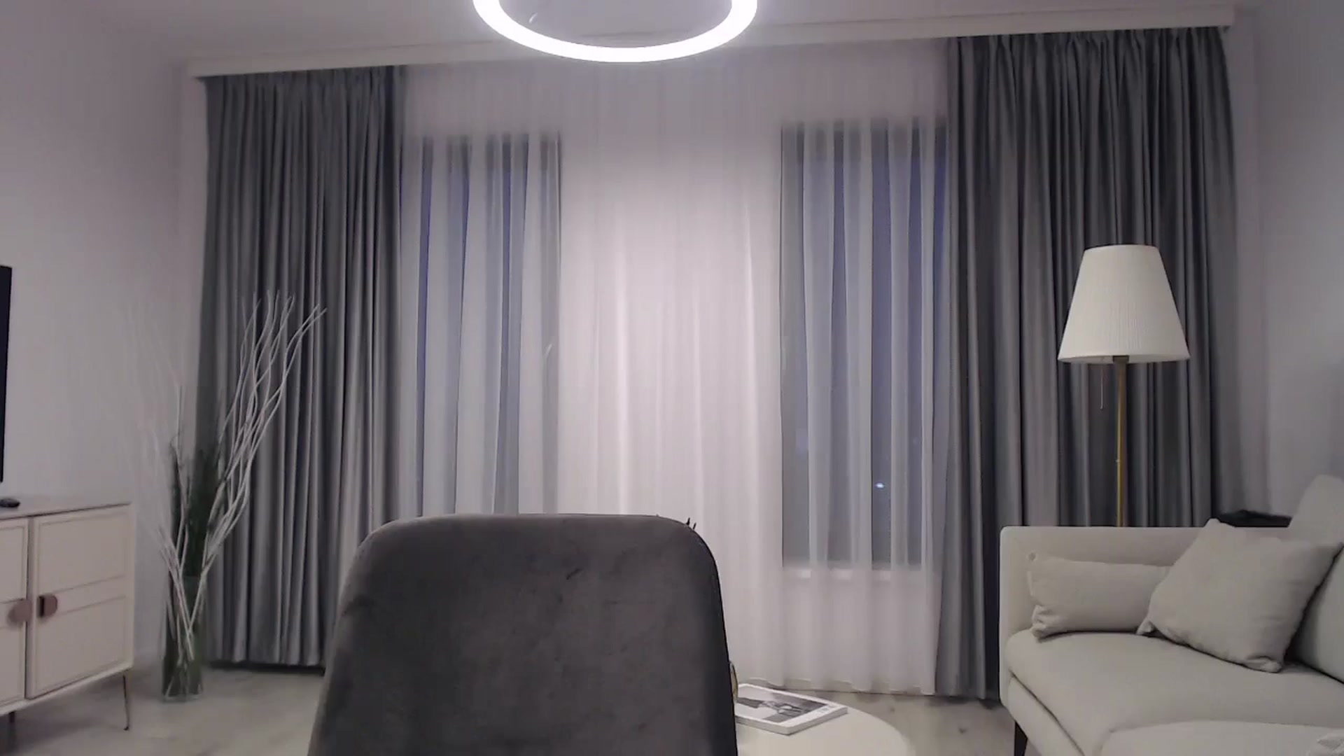 Gallery image thumbnail from Anayys's myfreecams stream on, 09/20/2024, 17:08 image 8 of 20