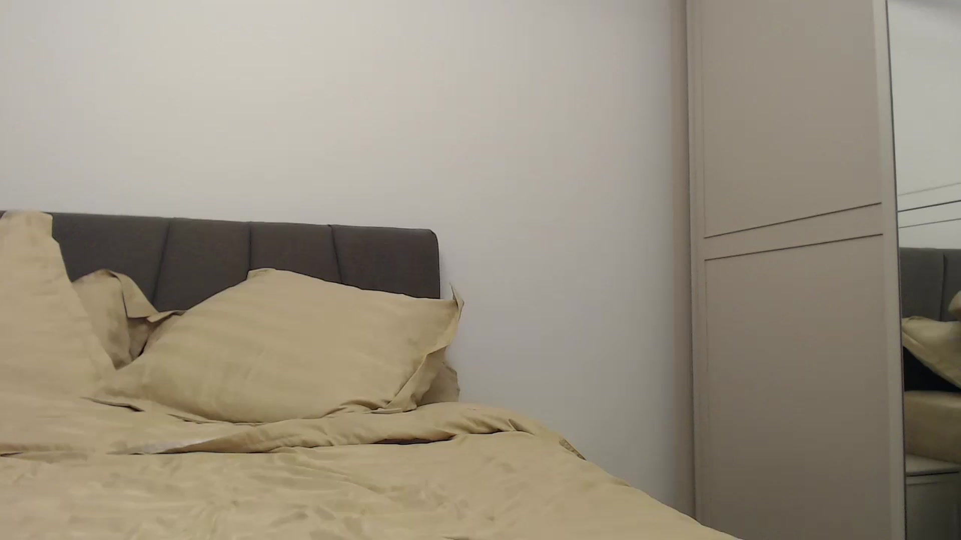 Gallery image thumbnail from Anayys's myfreecams stream on, 09/23/2024, 19:09 image 9 of 20