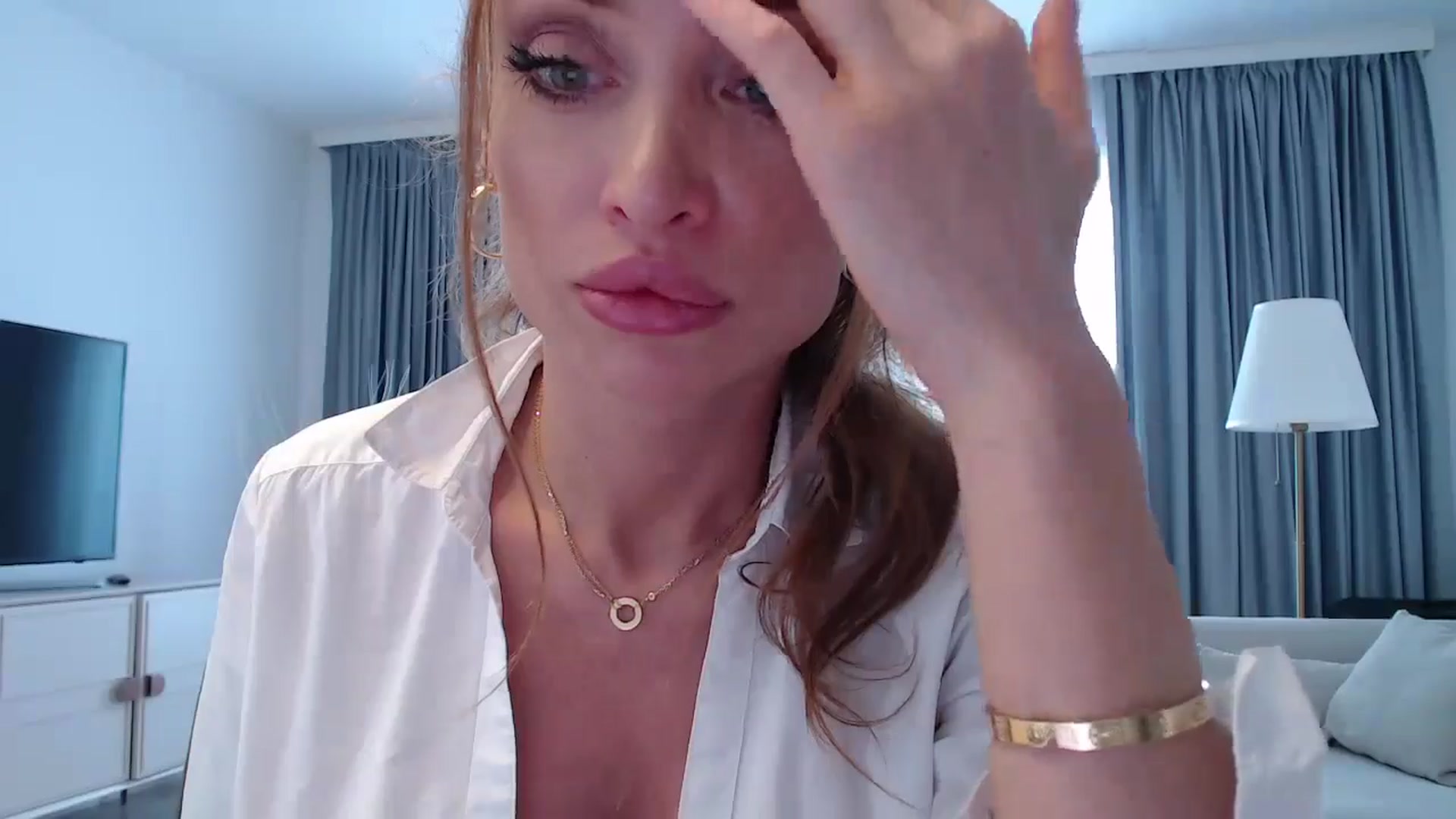 Gallery image thumbnail from Anayys's myfreecams stream on, 09/25/2024, 09:41 image 19 of 20
