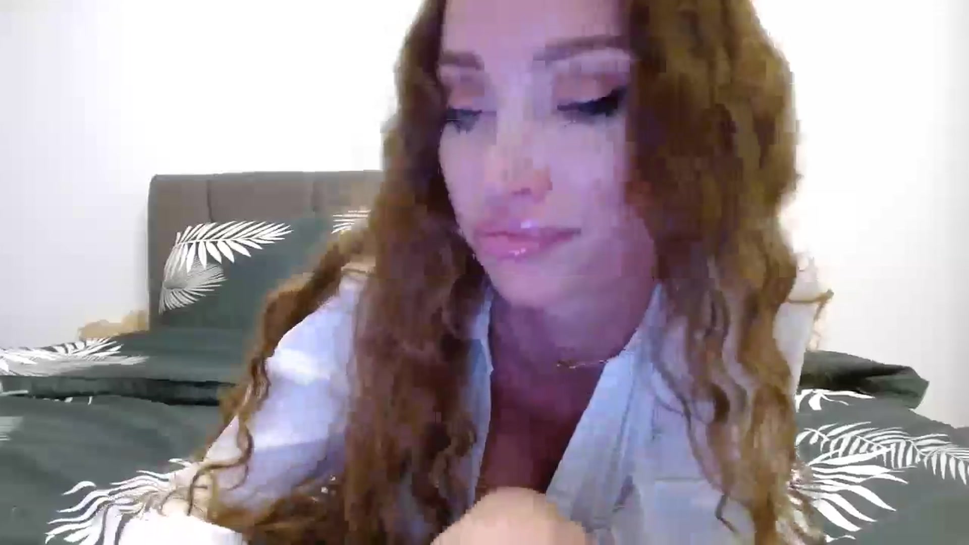 Gallery image thumbnail from Anayys's myfreecams stream on, 10/04/2024, 18:16 image 17 of 20