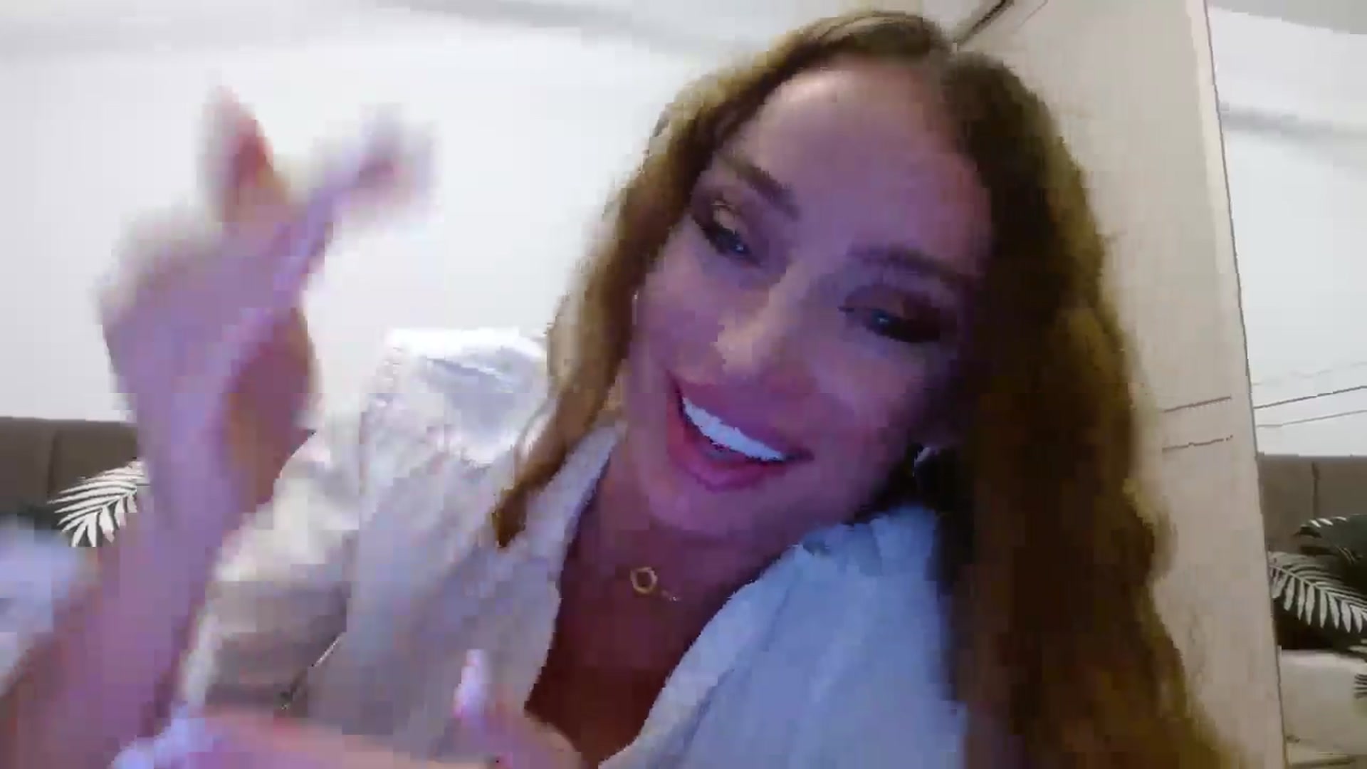 Gallery image thumbnail from Anayys's myfreecams stream on, 10/04/2024, 20:43 image 9 of 20