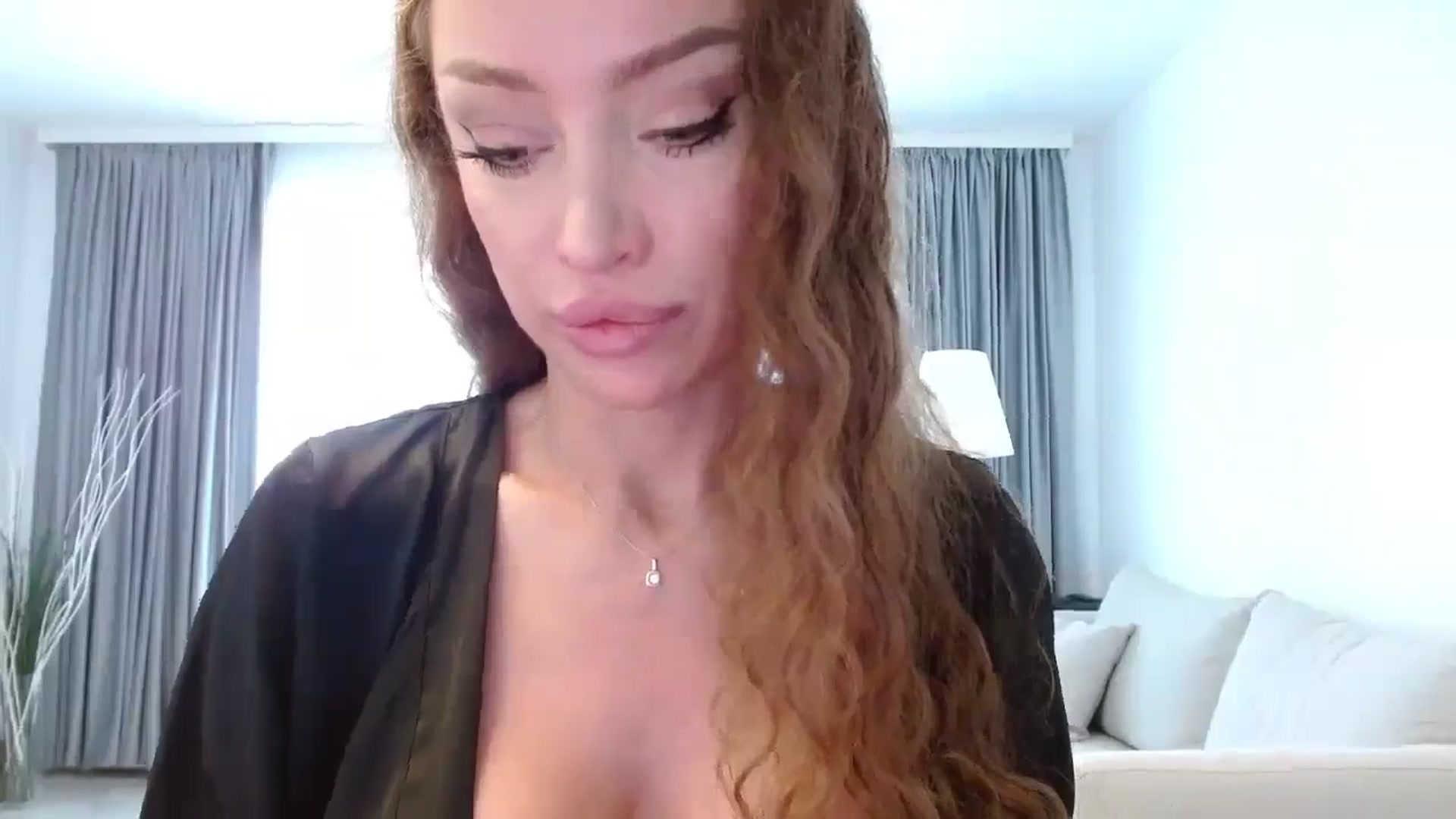 Gallery image thumbnail from Anayys's myfreecams stream on, 10/05/2024, 11:41 image 20 of 20