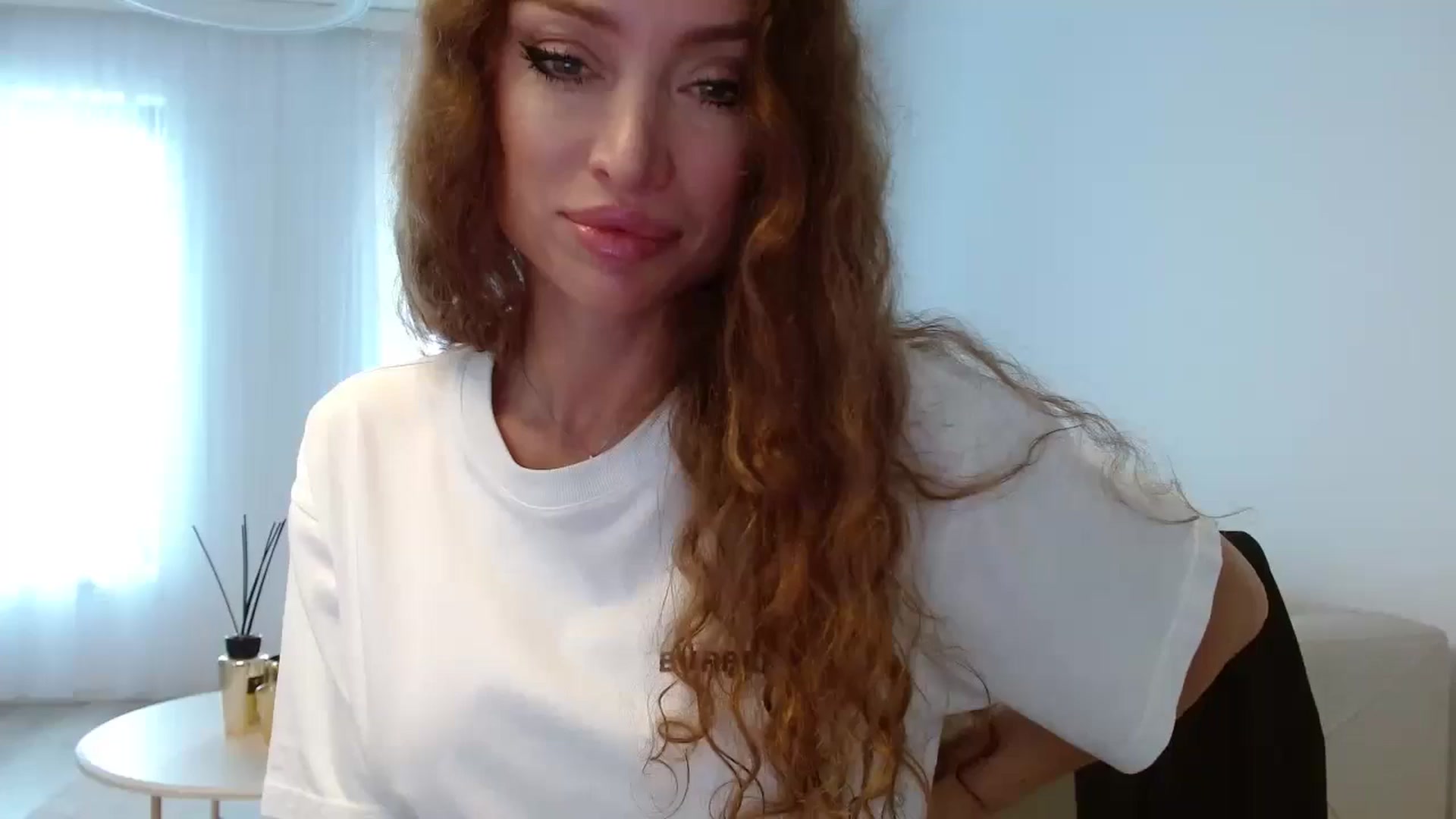 Gallery image thumbnail from Anayys's myfreecams stream on, 10/05/2024, 12:40 image 19 of 20