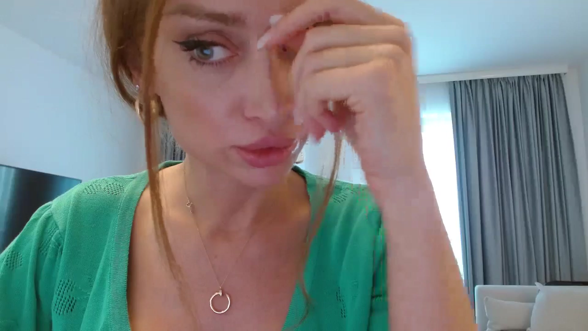 Gallery image thumbnail from Anayys's myfreecams stream on, 10/11/2024, 09:38 image 9 of 20
