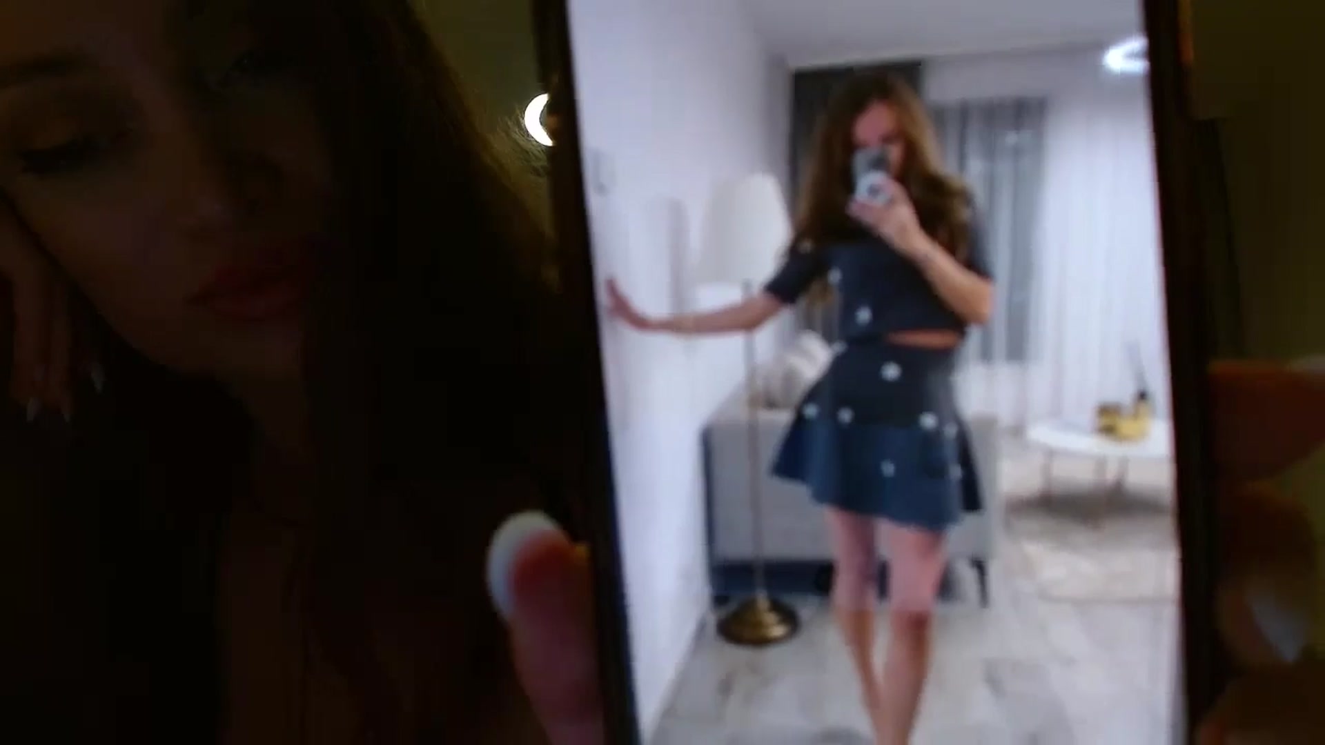 Gallery image thumbnail from Anayys's myfreecams stream on, 10/19/2024, 18:13 image 12 of 20