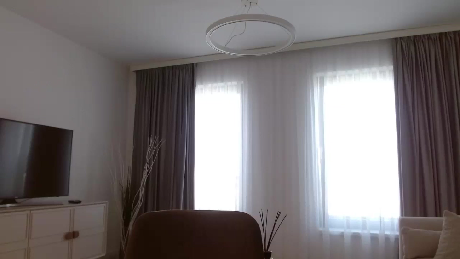 Gallery image thumbnail from Anayys's myfreecams stream on, 10/24/2024, 11:32 image 17 of 20