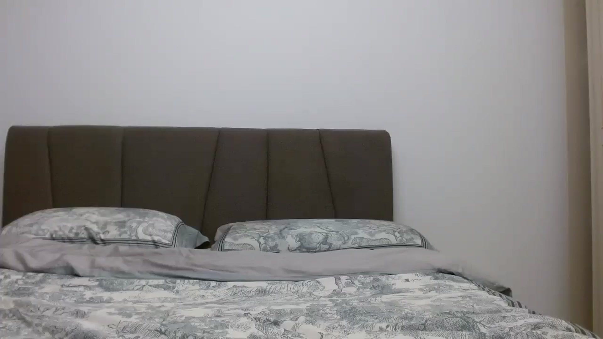 Gallery image thumbnail from Anayys's myfreecams stream on, 10/27/2024, 22:45 image 6 of 20