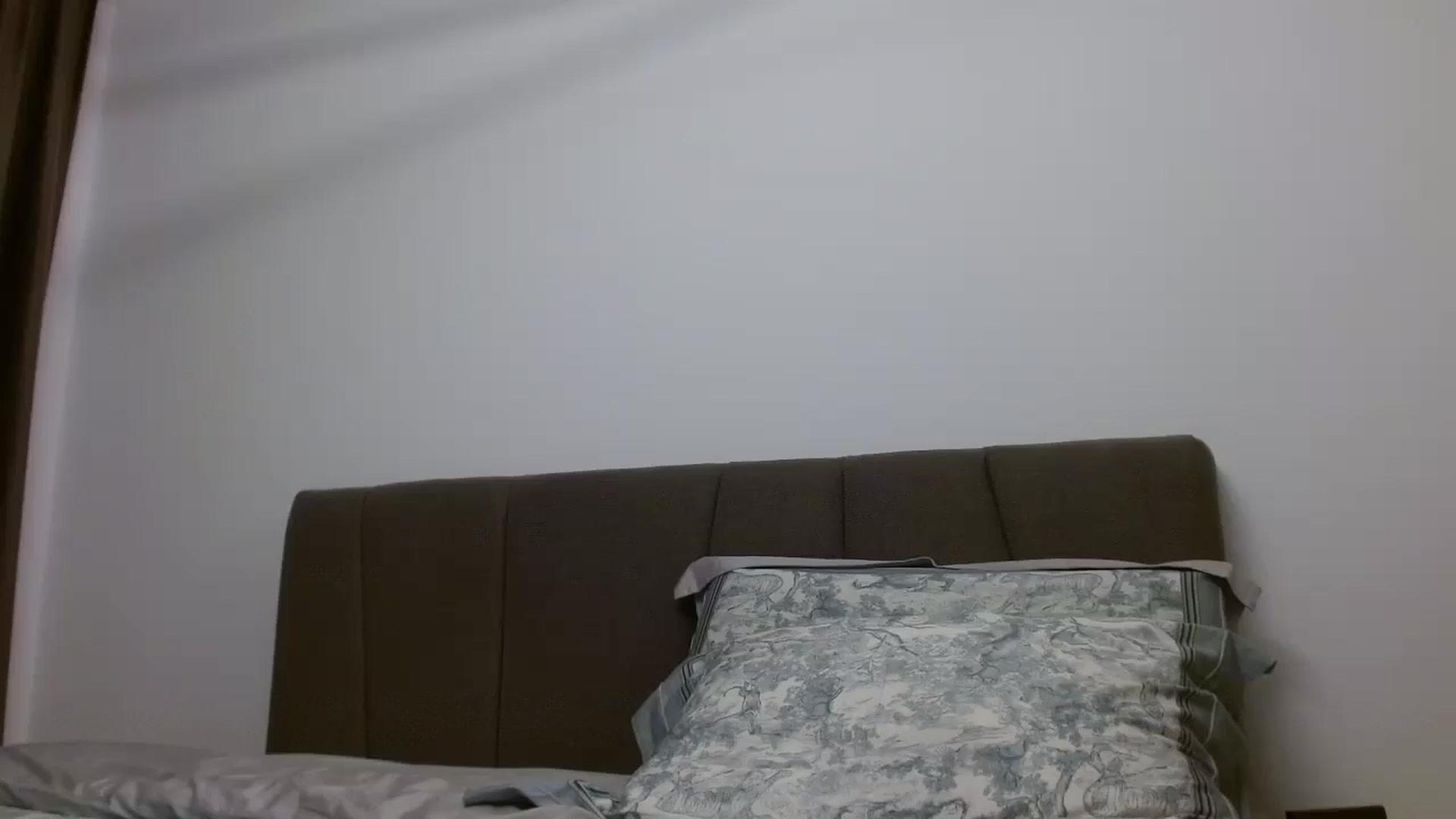 Gallery image thumbnail from Anayys's myfreecams stream on, 10/28/2024, 24:01 image 6 of 20