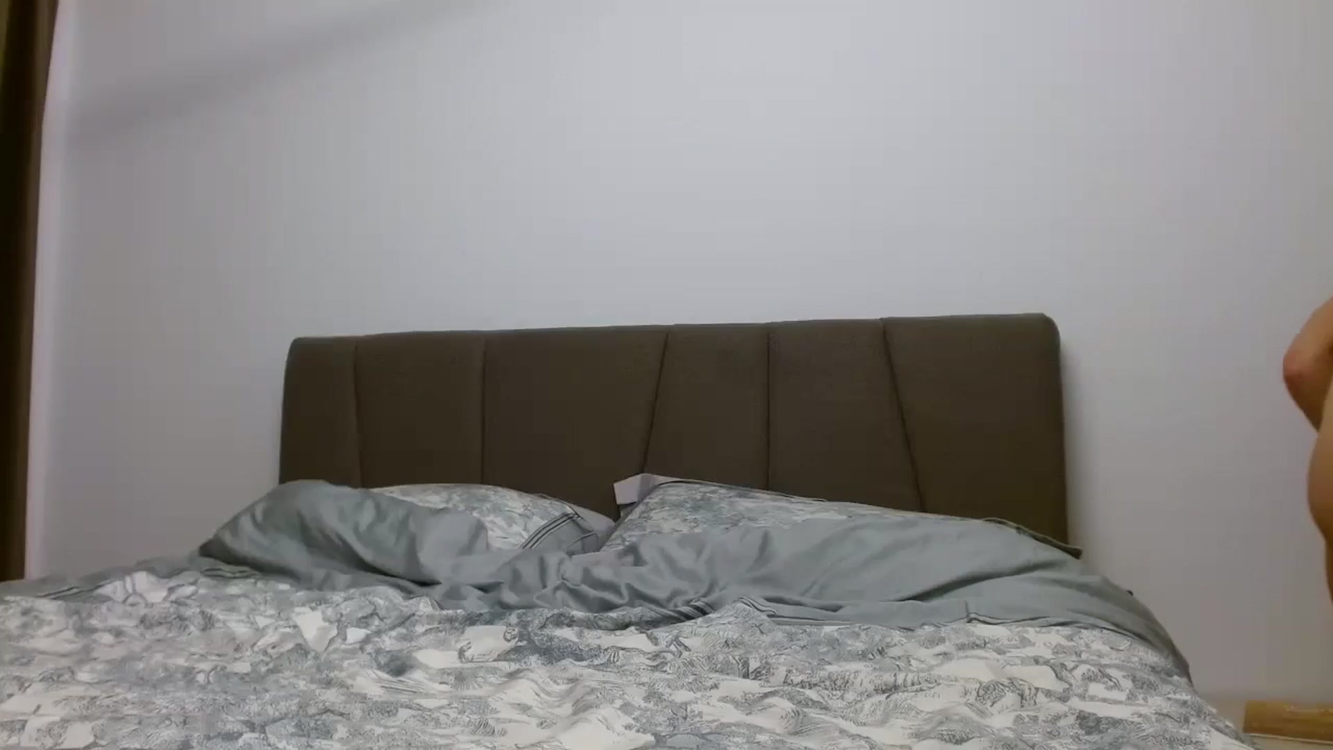 Gallery image thumbnail from Anayys's myfreecams stream on, 10/28/2024, 23:48 image 6 of 20