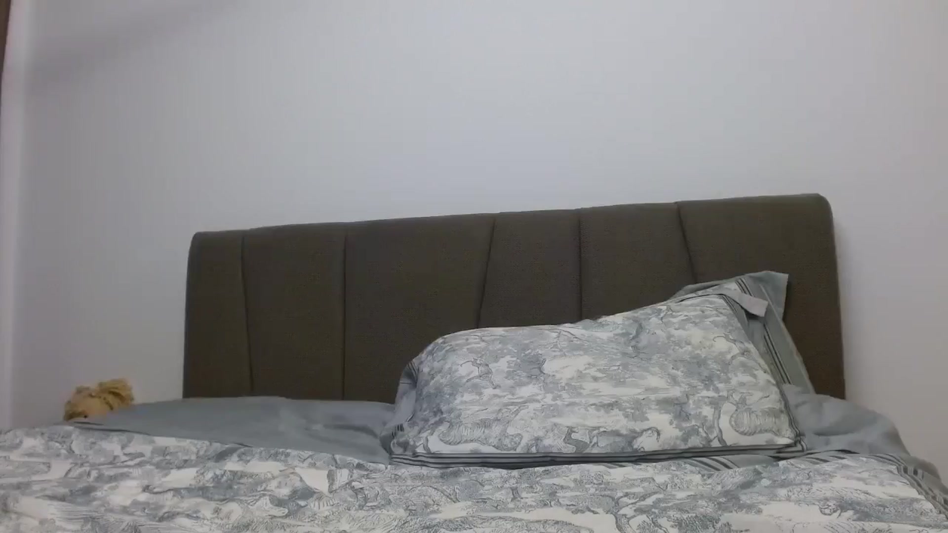 Gallery image thumbnail from Anayys's myfreecams stream on, 11/08/2024, 24:42 image 16 of 20