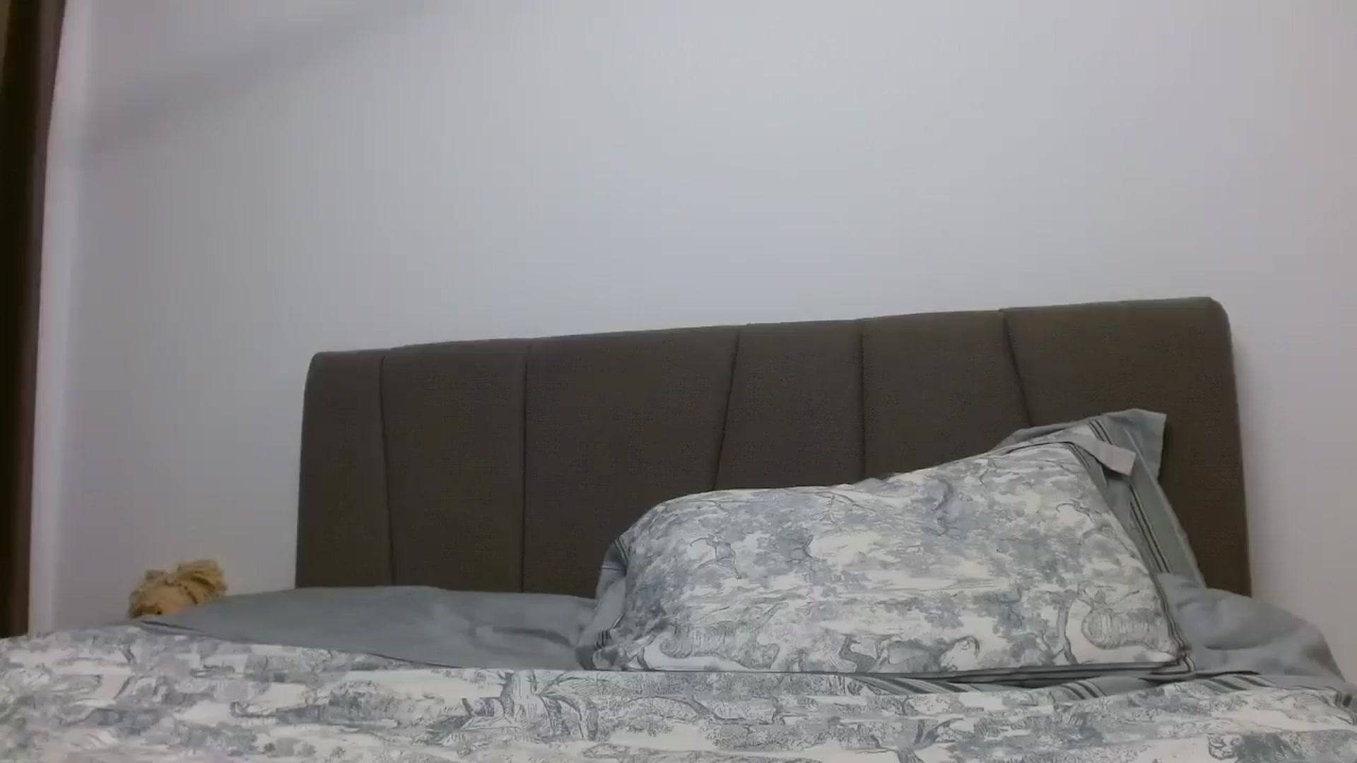 Gallery image thumbnail from Anayys's myfreecams stream on, 11/08/2024, 24:42 image 10 of 20