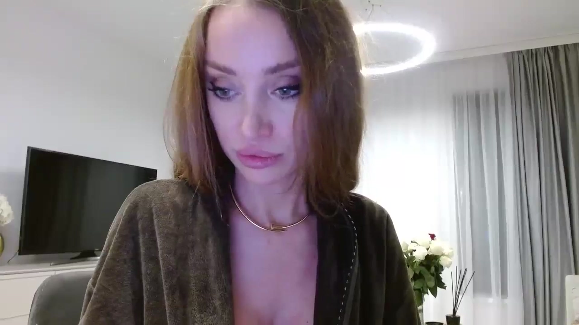 Gallery image thumbnail from Anayys's myfreecams stream on, 11/16/2024, 17:35 image 2 of 20