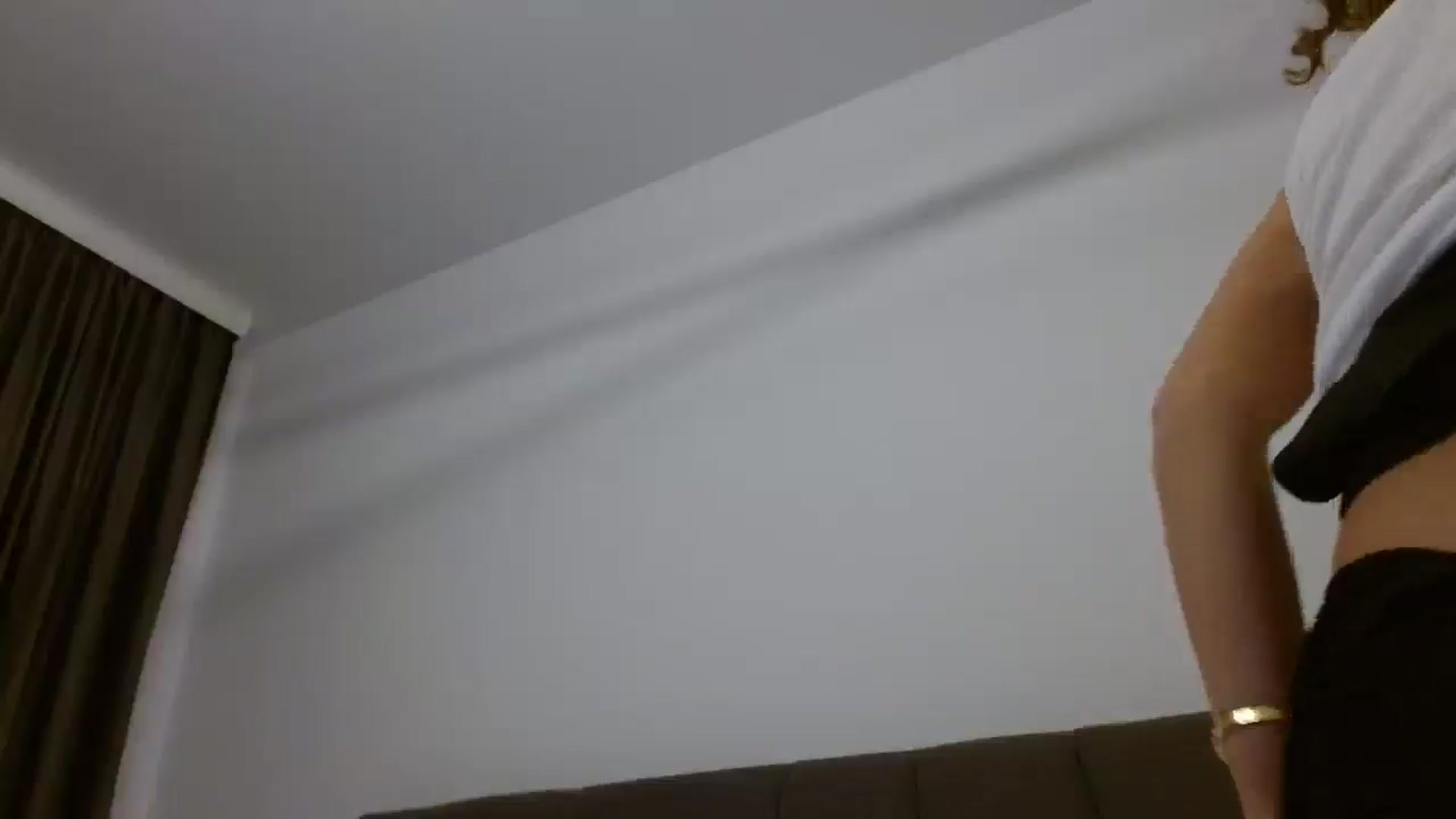Gallery image thumbnail from Anayys's myfreecams stream on, 11/21/2024, 02:13 image 15 of 20