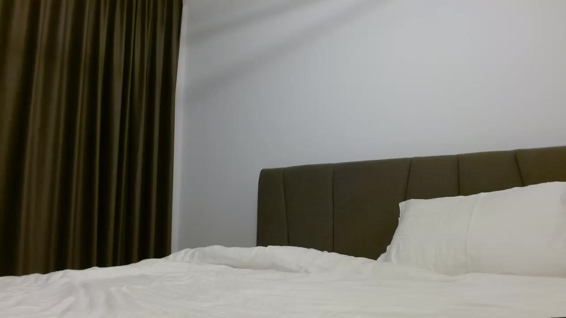 Gallery image thumbnail from Anayys's myfreecams stream on, 11/23/2024, 01:26 image 13 of 20