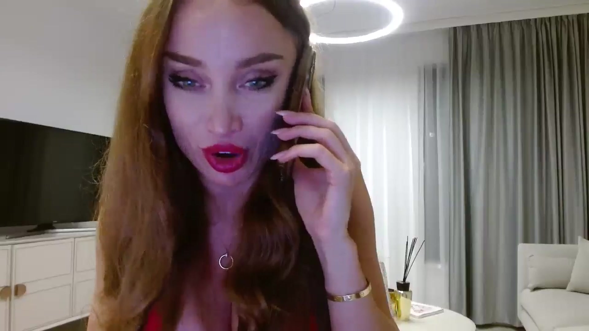 Gallery image thumbnail from Anayys's myfreecams stream on, 11/25/2024, 18:25 image 5 of 20